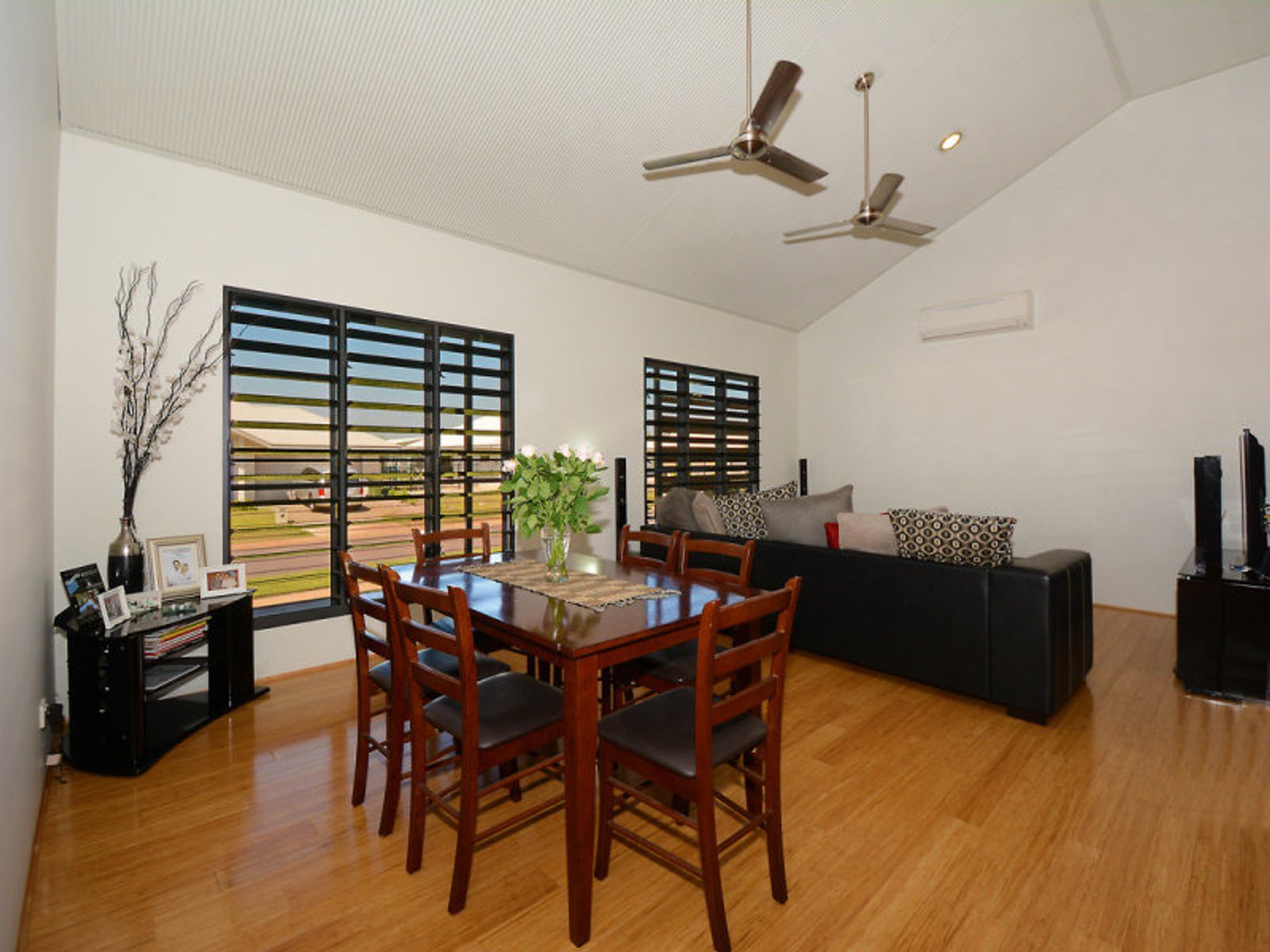 36 Clarke Street, Bellamack NT 0832, Bellamack - Thumbnail 2