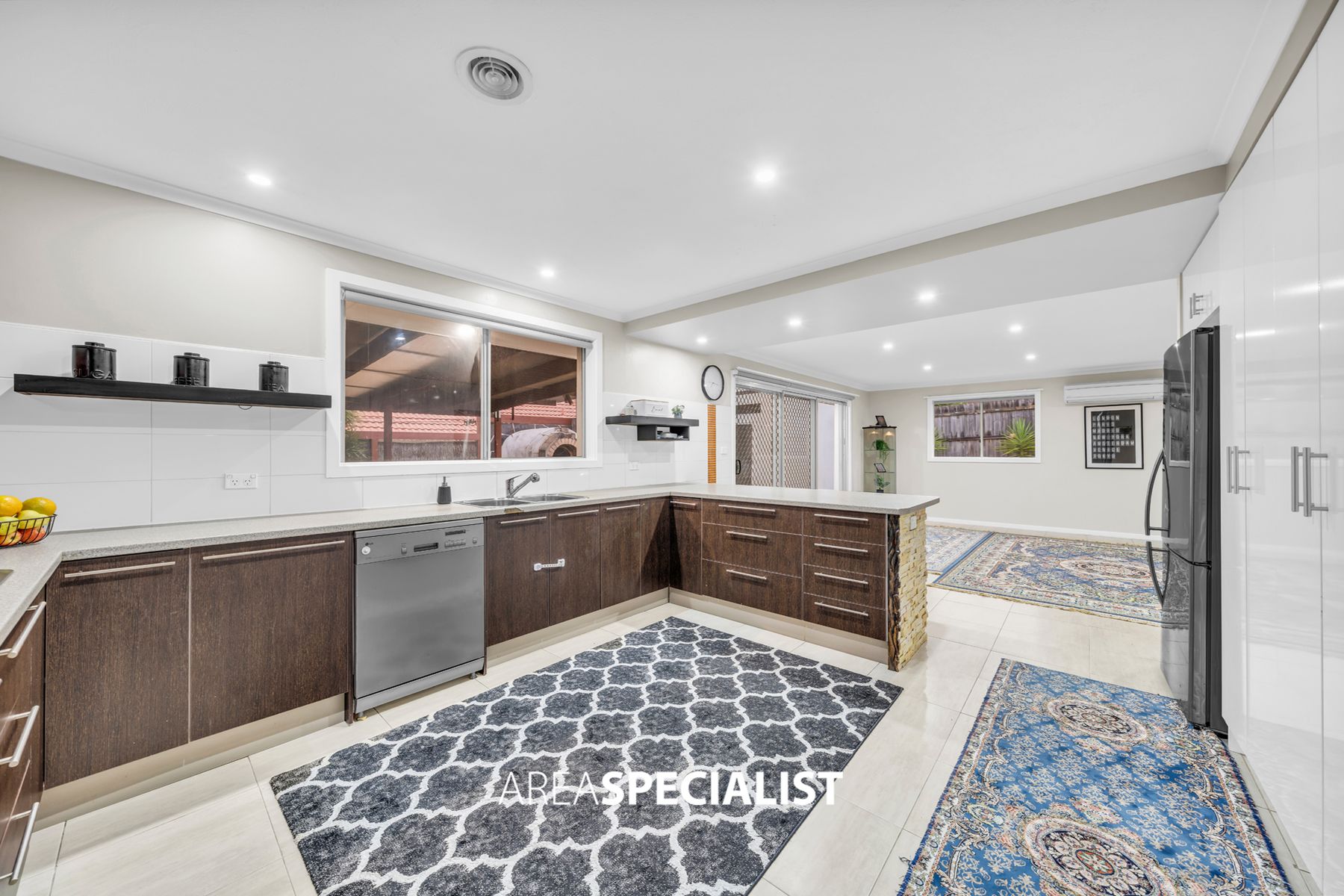 34 Huntington Drive, Hampton Park, VIC 3976, Hampton Park - Thumbnail 4