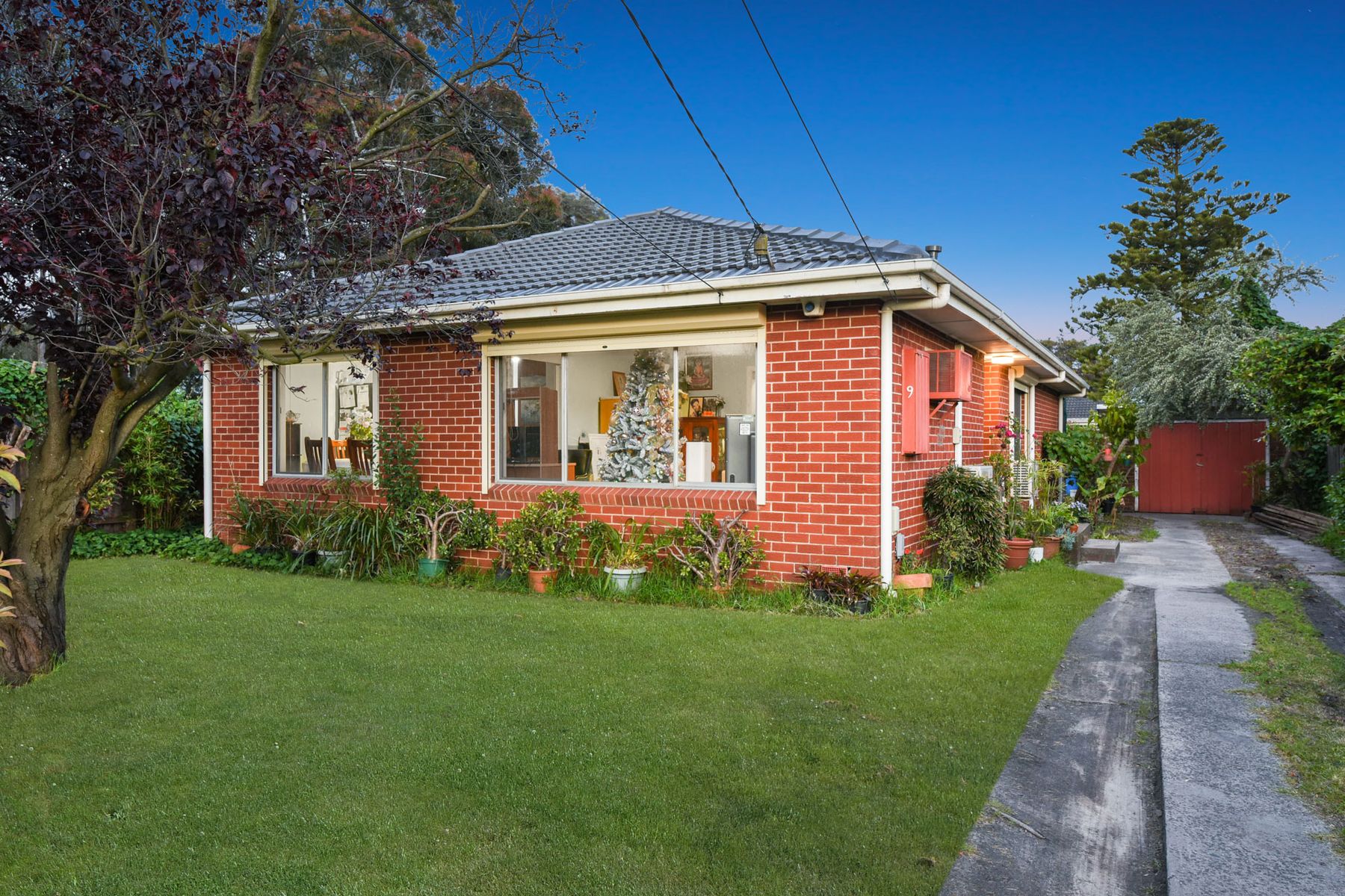 9 Kinnoul Avenue, Keysborough, VIC 3173, Keysborough - Thumbnail 2
