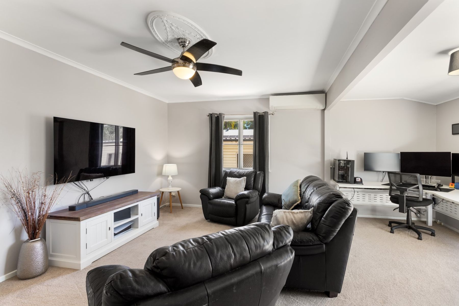 7 Heather Street, Silkstone QLD 4304, Silkstone - Thumbnail 4