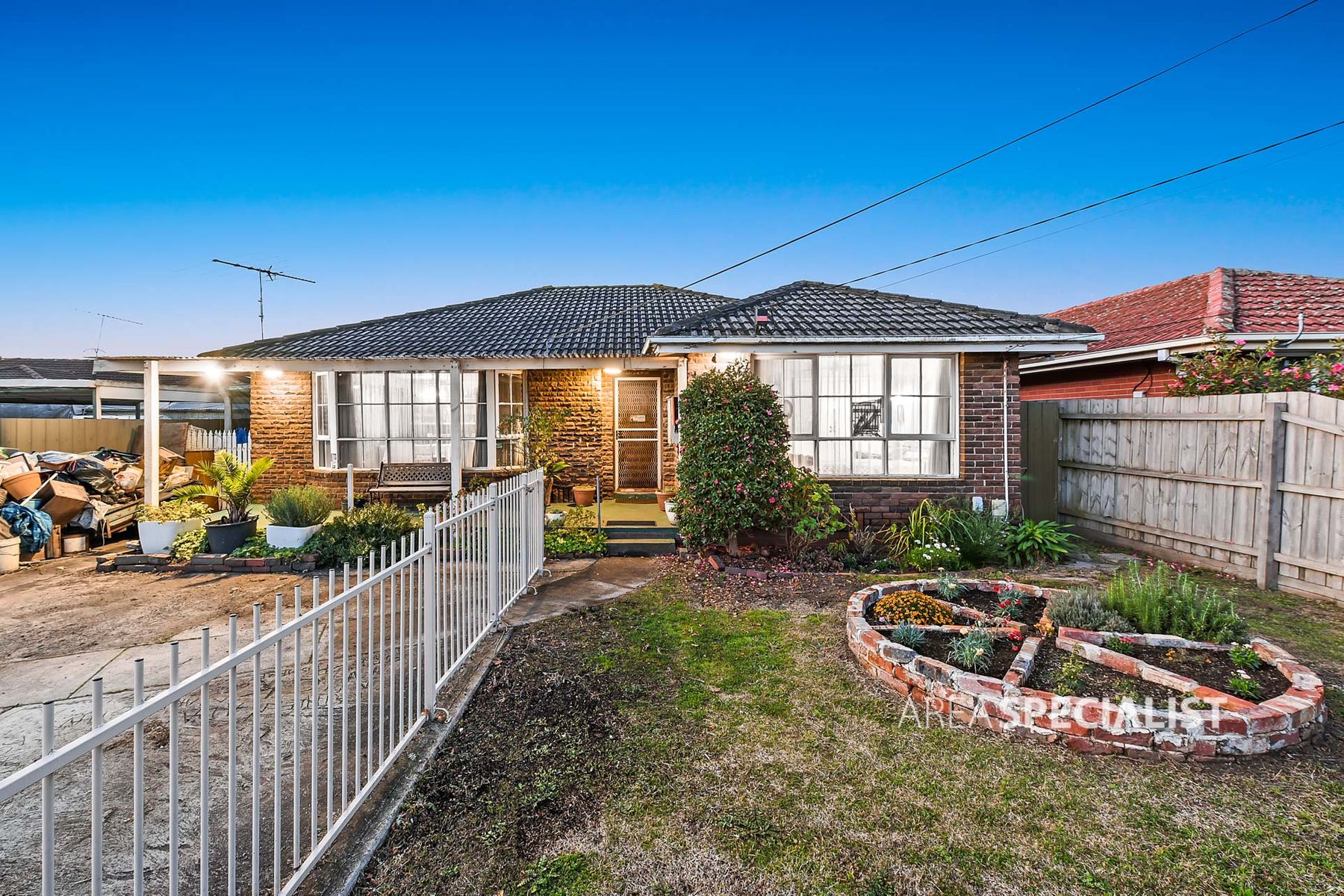 9 Cotswold Crescent, Springvale South, VIC 3172, Springvale South - Thumbnail 2