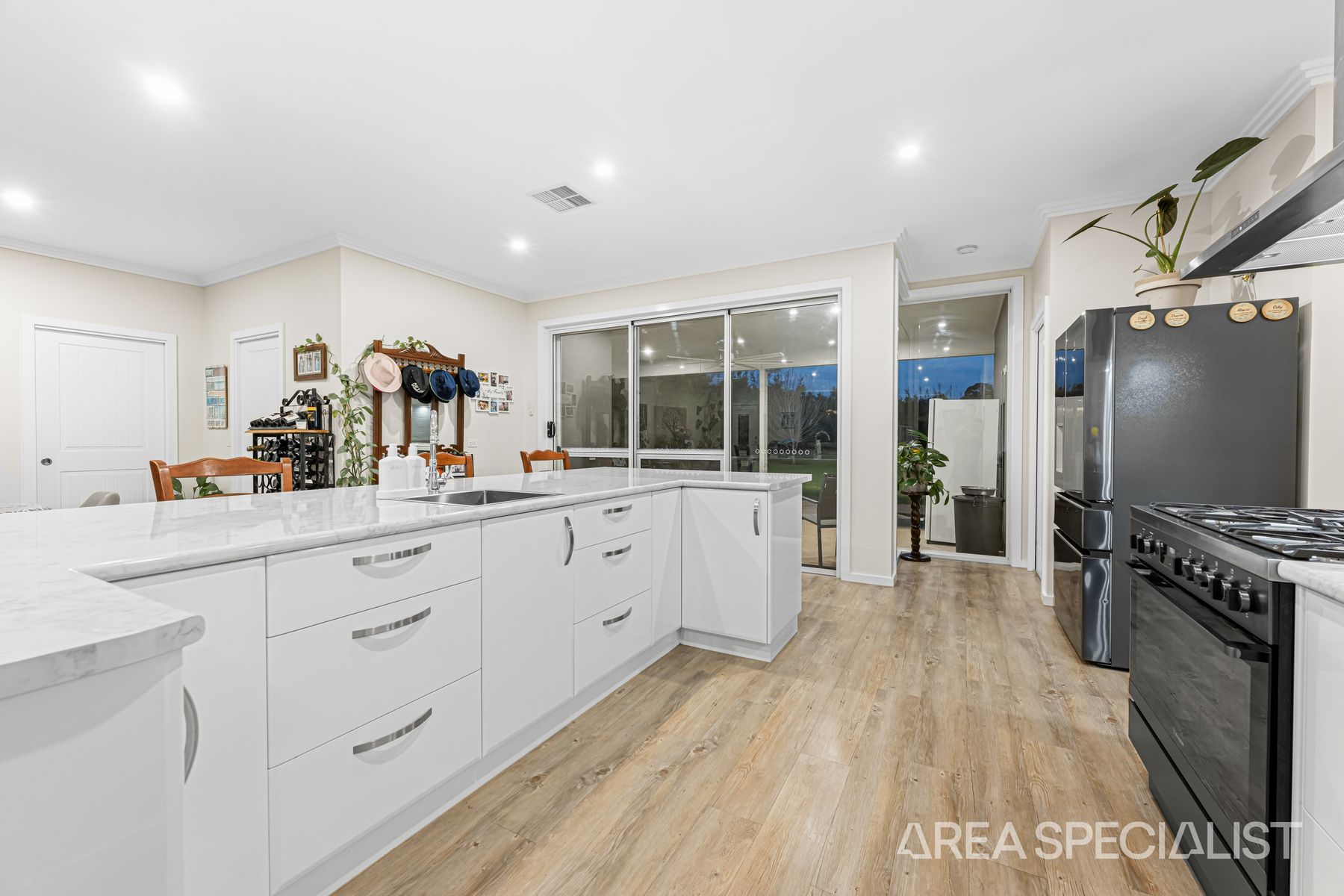 33 Henrys Run Drive, Mildura, VIC 3500, Mildura - Thumbnail 7