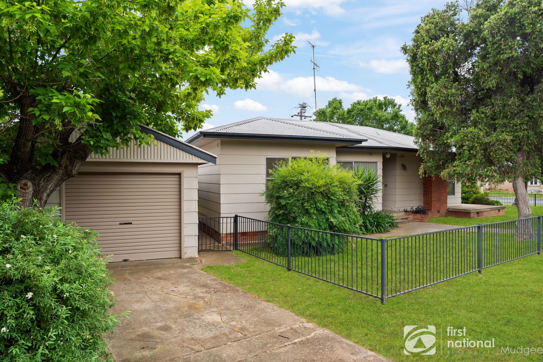 18 Burrundulla Avenue, Mudgee NSW 2850, Mudgee - Thumbnail 2