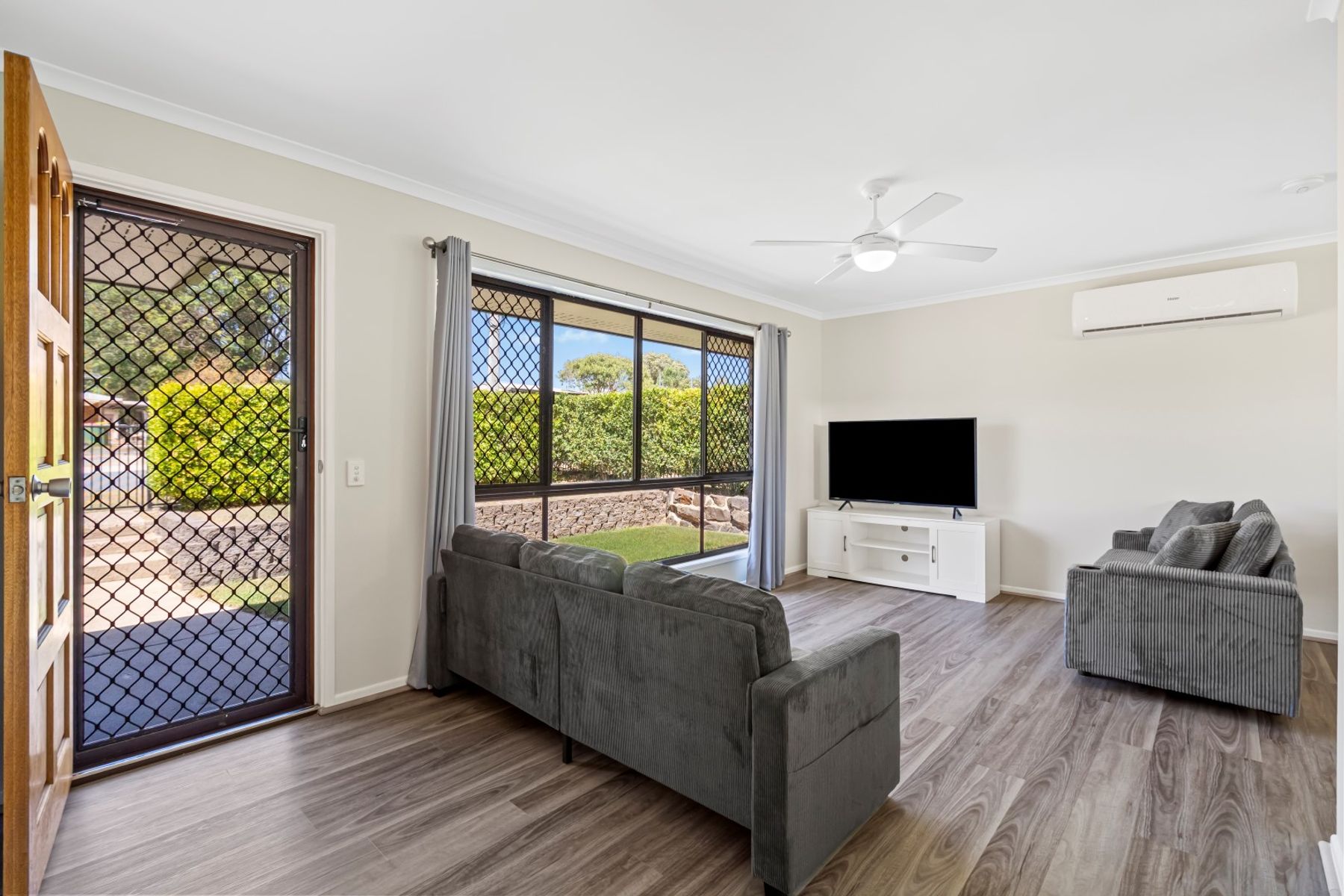 19 Kingsley Street, Walloon QLD 4306, Walloon - Thumbnail 4