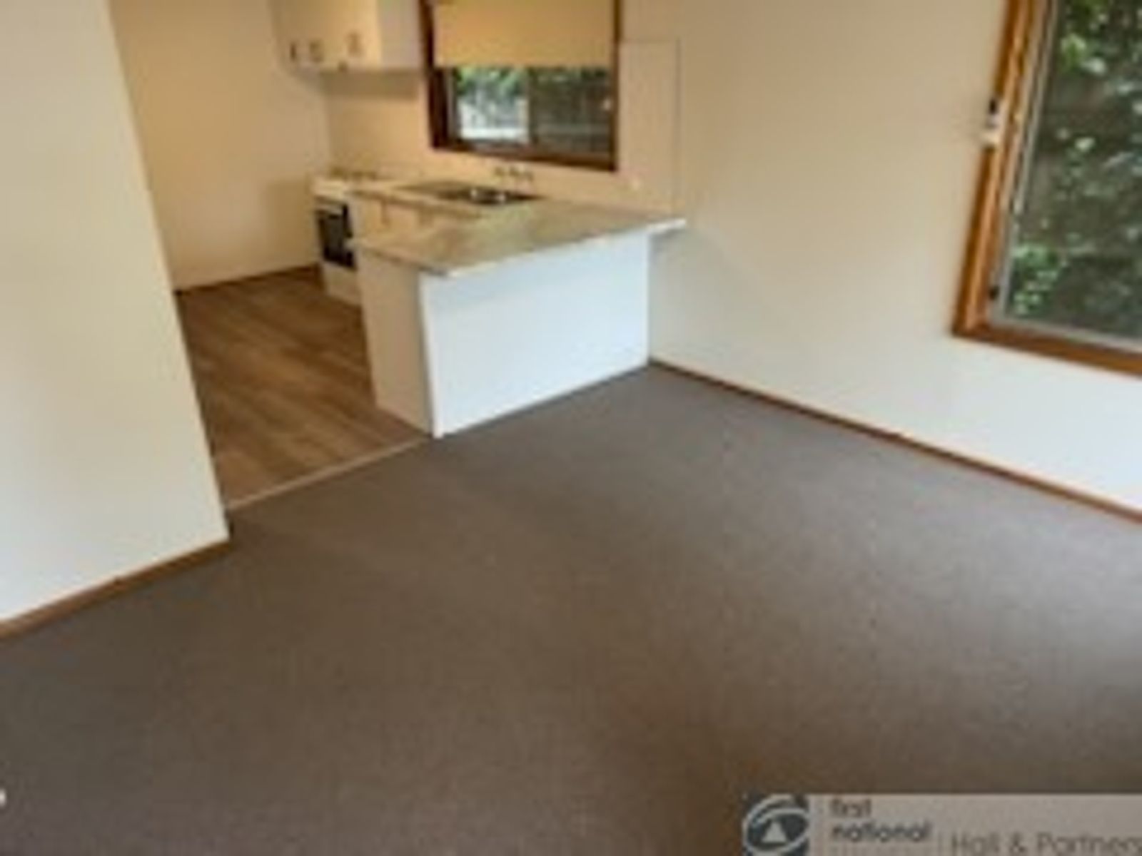 4/28 Windsor Avenue, Warragul VIC 3820, Warragul - Thumbnail 2