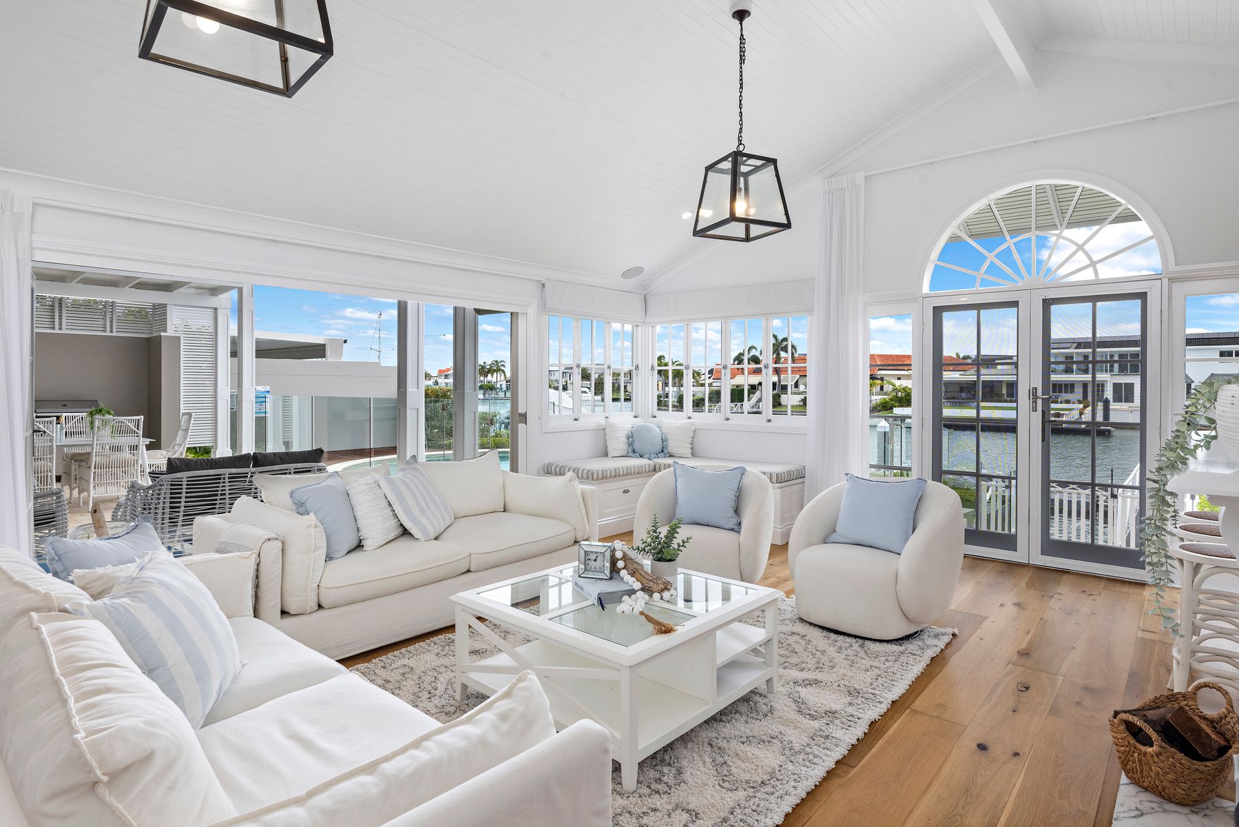 42 Seacrest Court, Raby Bay QLD 4163, Cleveland - Thumbnail 3