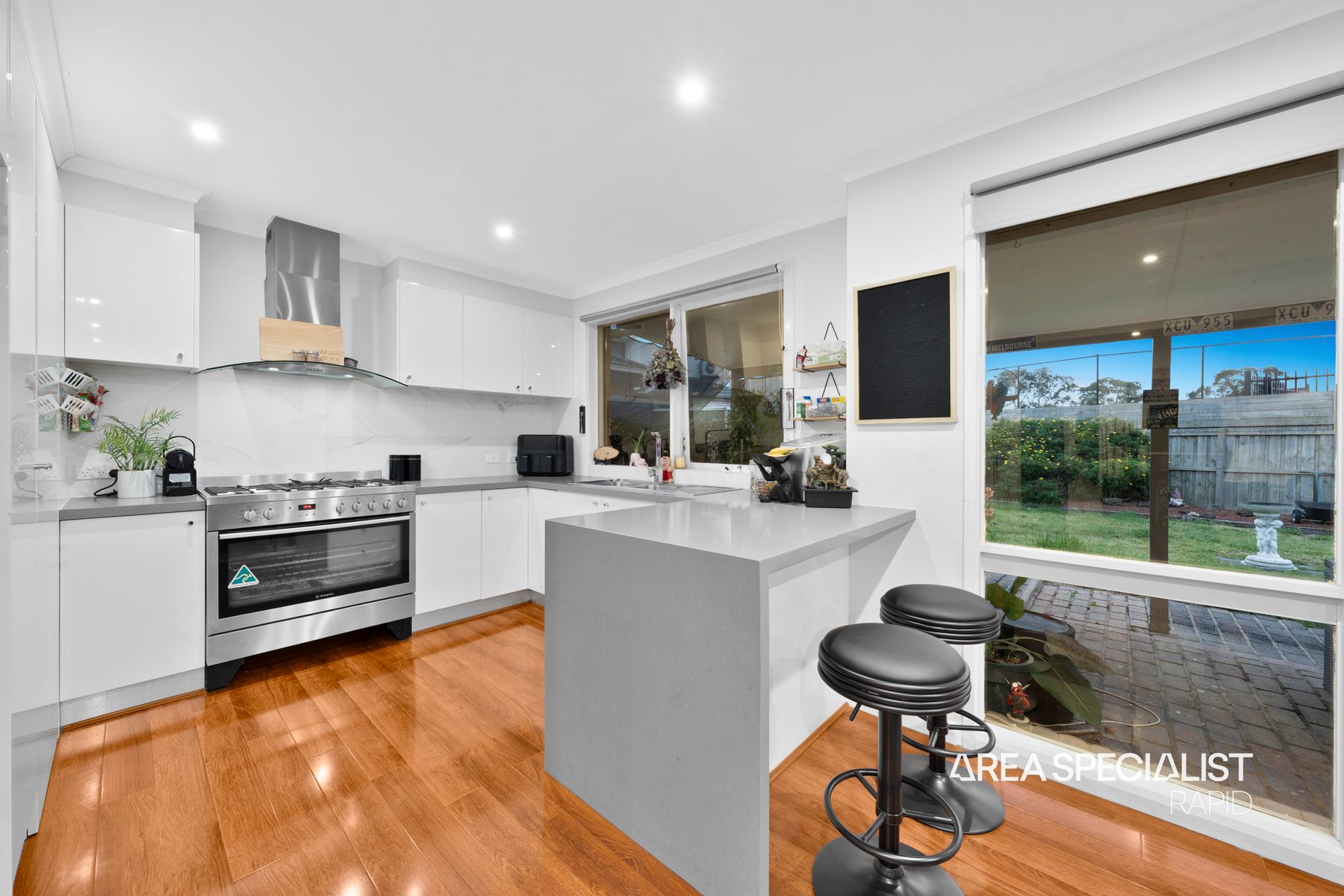 15 Farrer Close, Cranbourne, VIC 3977, Cranbourne - Thumbnail 3