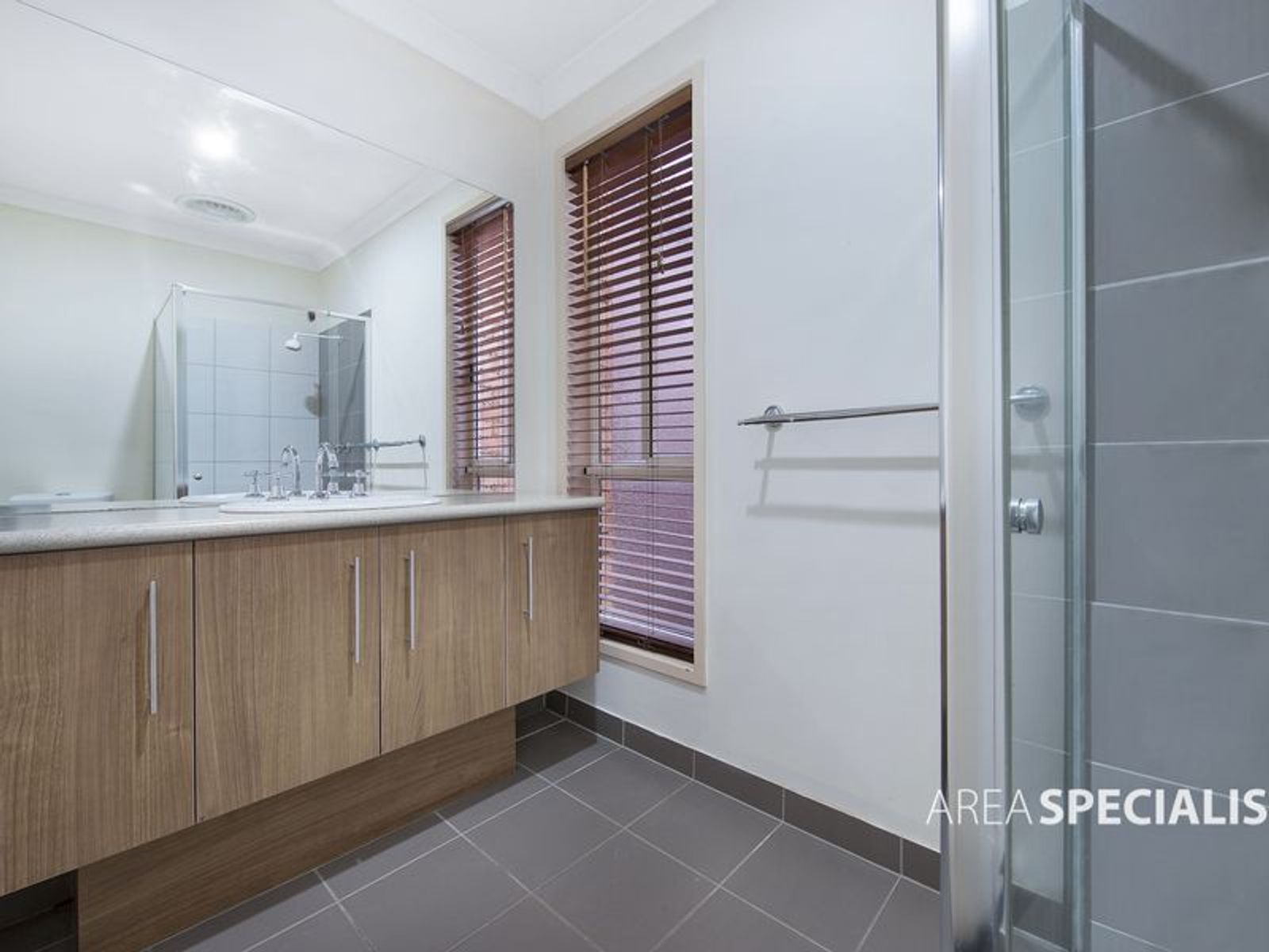 58 Pepperbush Cct, Cranbourne, VIC 3977, Cranbourne - Thumbnail 8