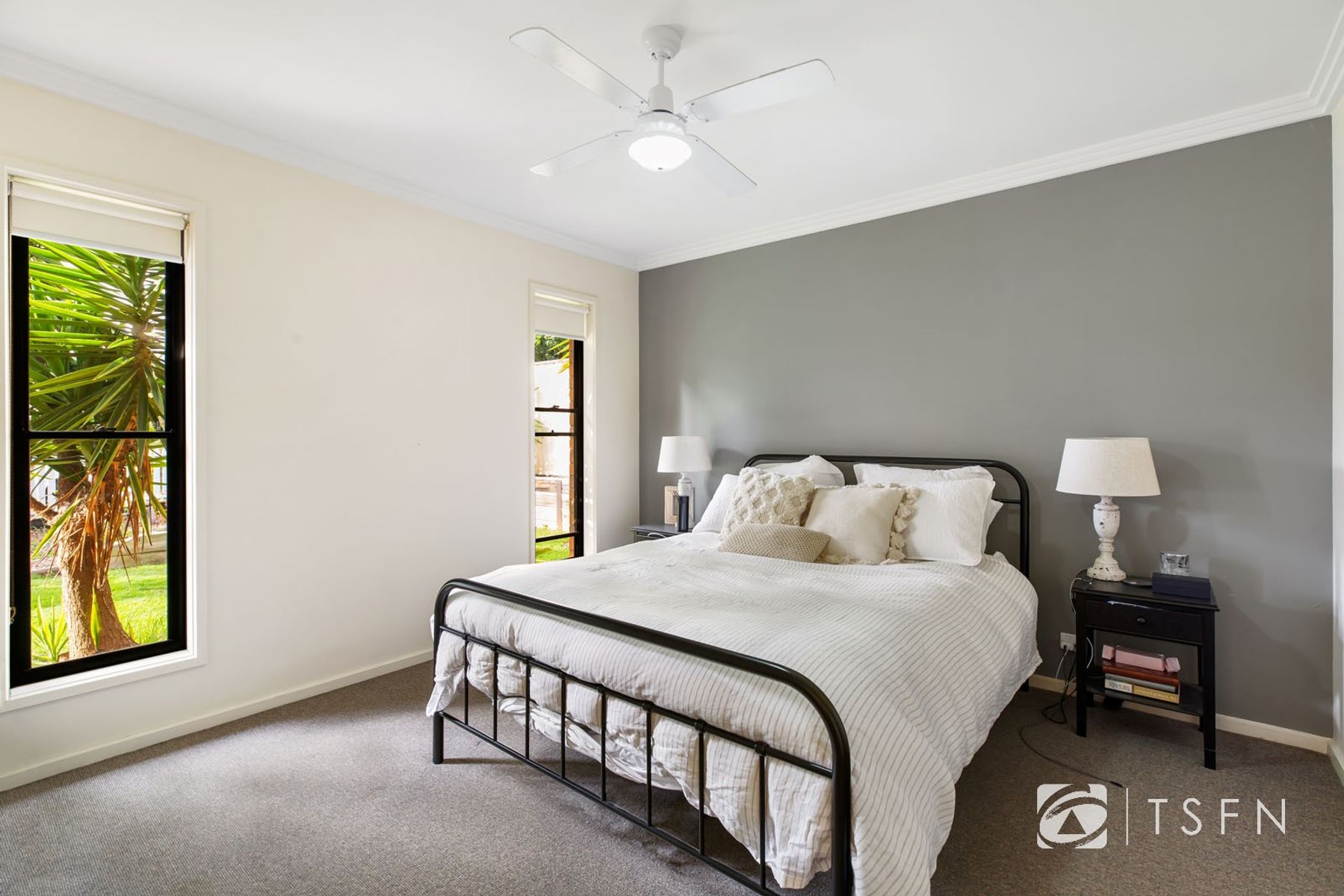 1/50 Hammer Street, Flora Hill VIC 3550, Flora Hill - Thumbnail 2