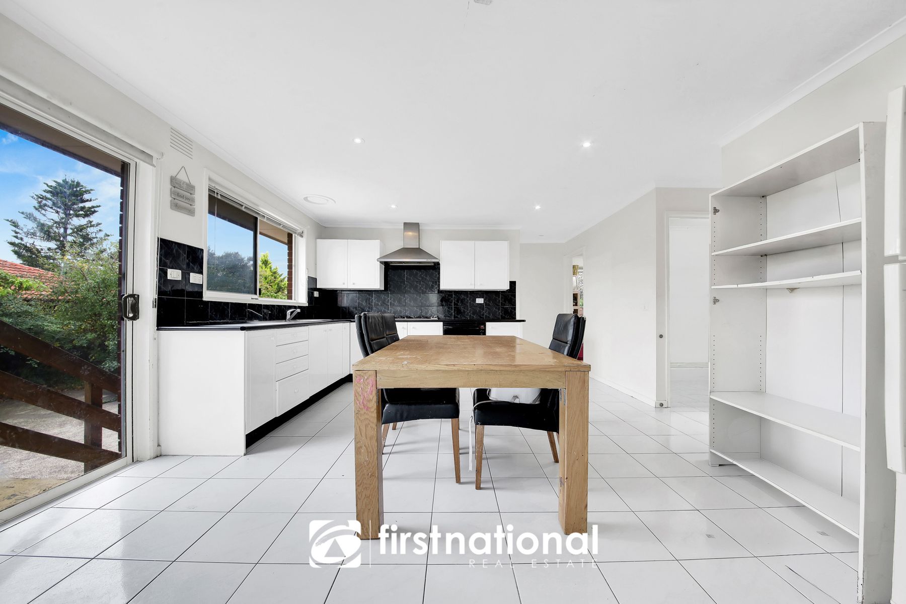 4 Heywood Grove, Endeavour Hills VIC 3802, Endeavour Hills - Thumbnail 4