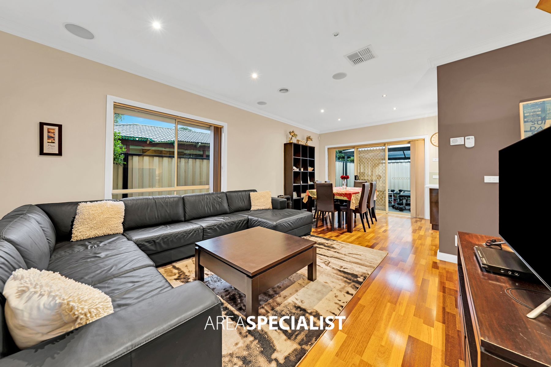 12 Branton Drive, Hampton Park, VIC 3976, Hampton Park - Thumbnail 3