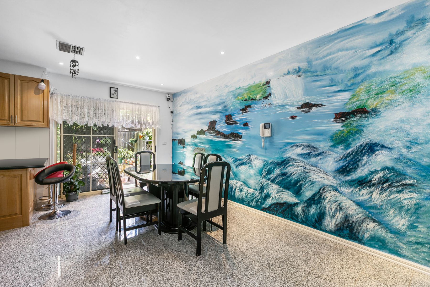 5 Jezabeel Court, Flemington - Thumbnail 4