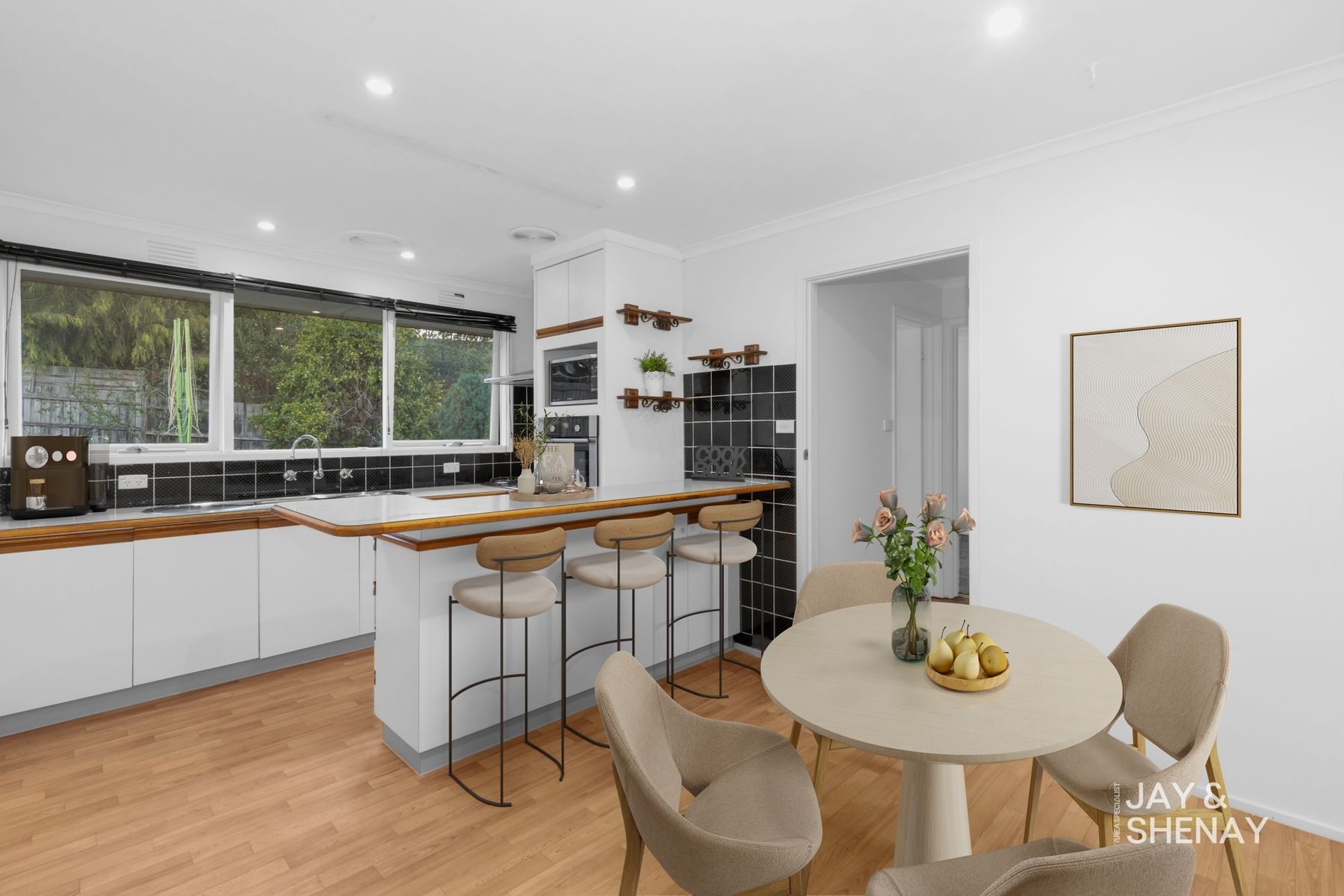 5 Melliodora Court, Endeavour Hills, VIC 3802, Endeavour Hills - Thumbnail 4