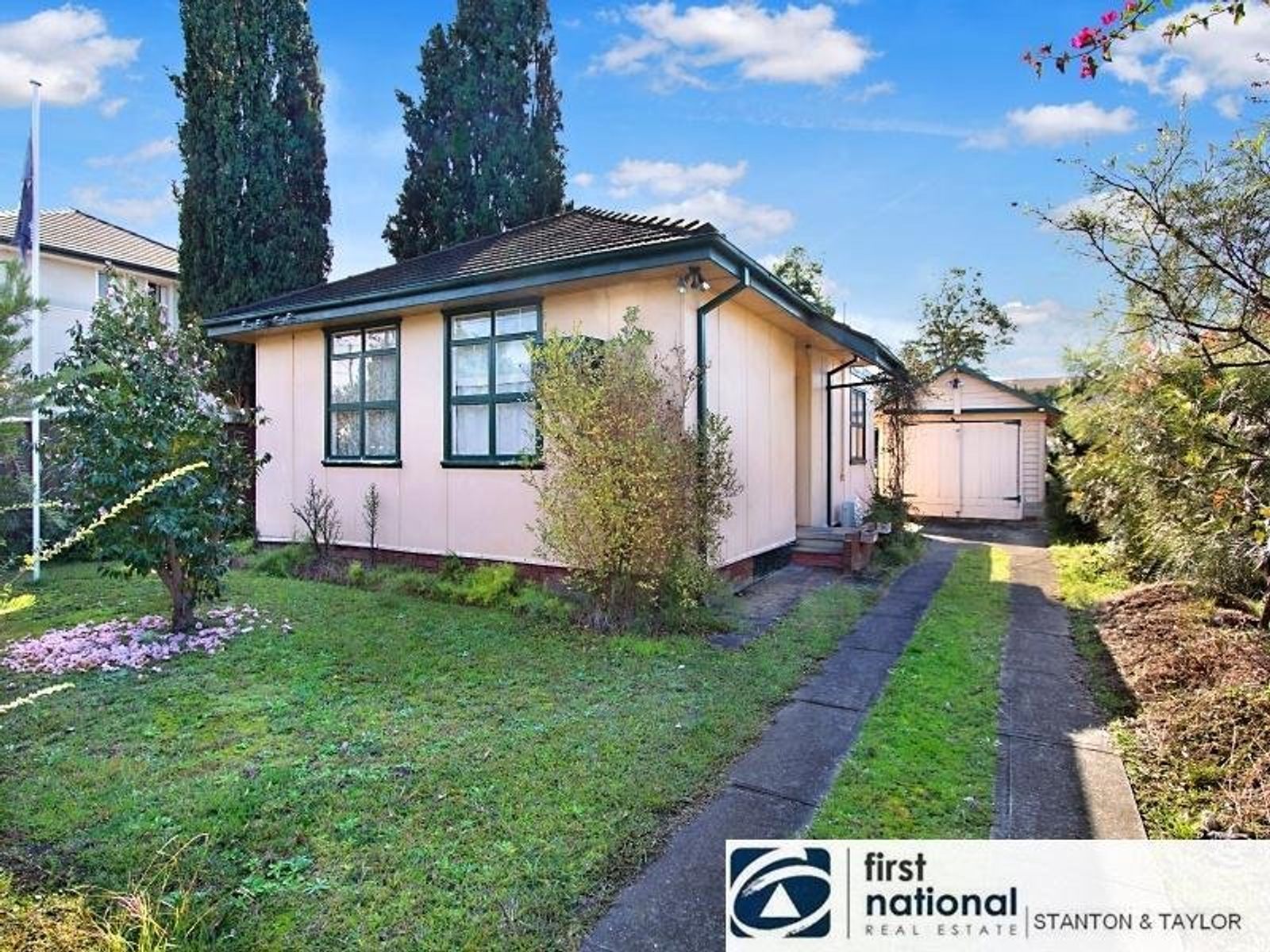 13 Orth Street, Kingswood - Thumbnail 2