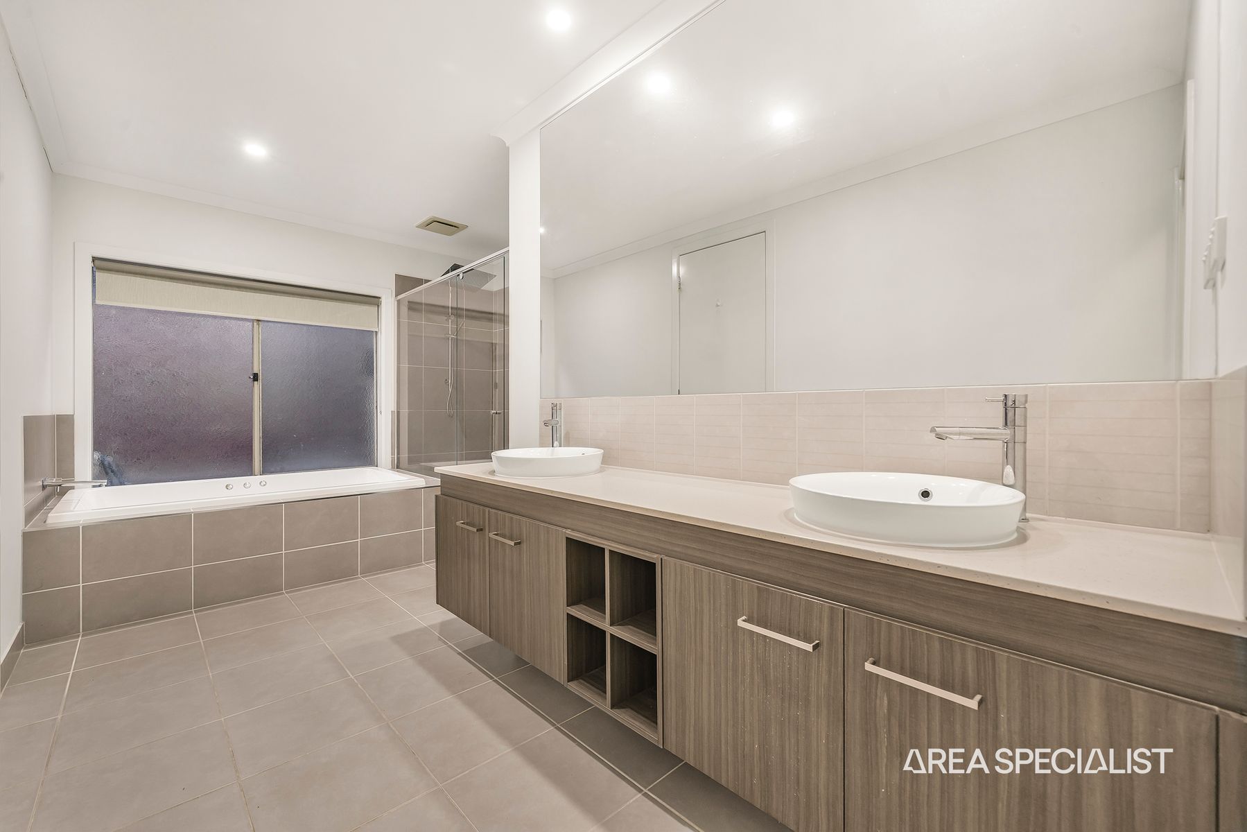 14 Bushfield Road, Truganina - Thumbnail 5