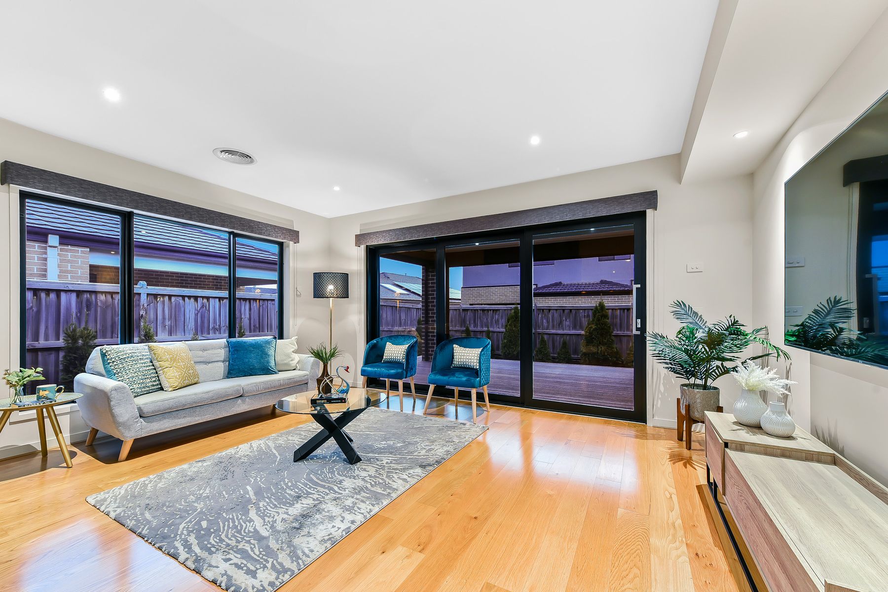 19 Mernoo Avenue, Clyde North, VIC 3978, Clyde North - Thumbnail 3