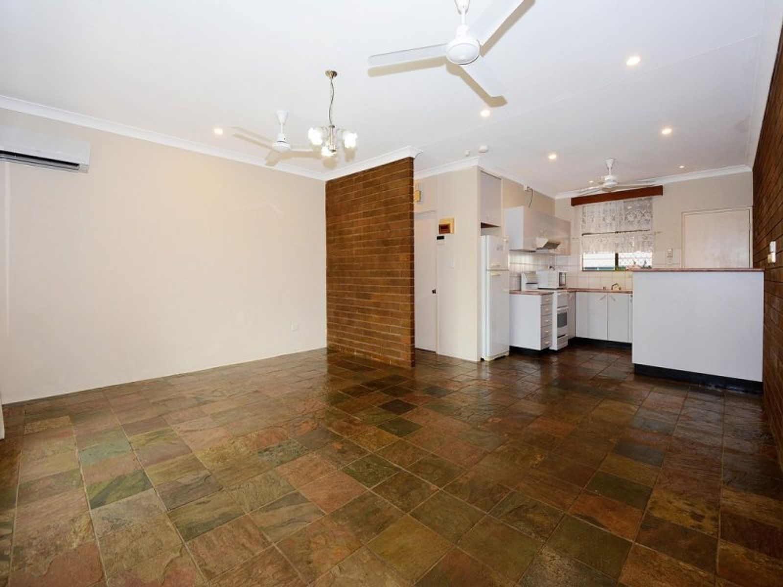 3/54 Kalymnos Drive, Karama NT 0812, Karama - Thumbnail 2