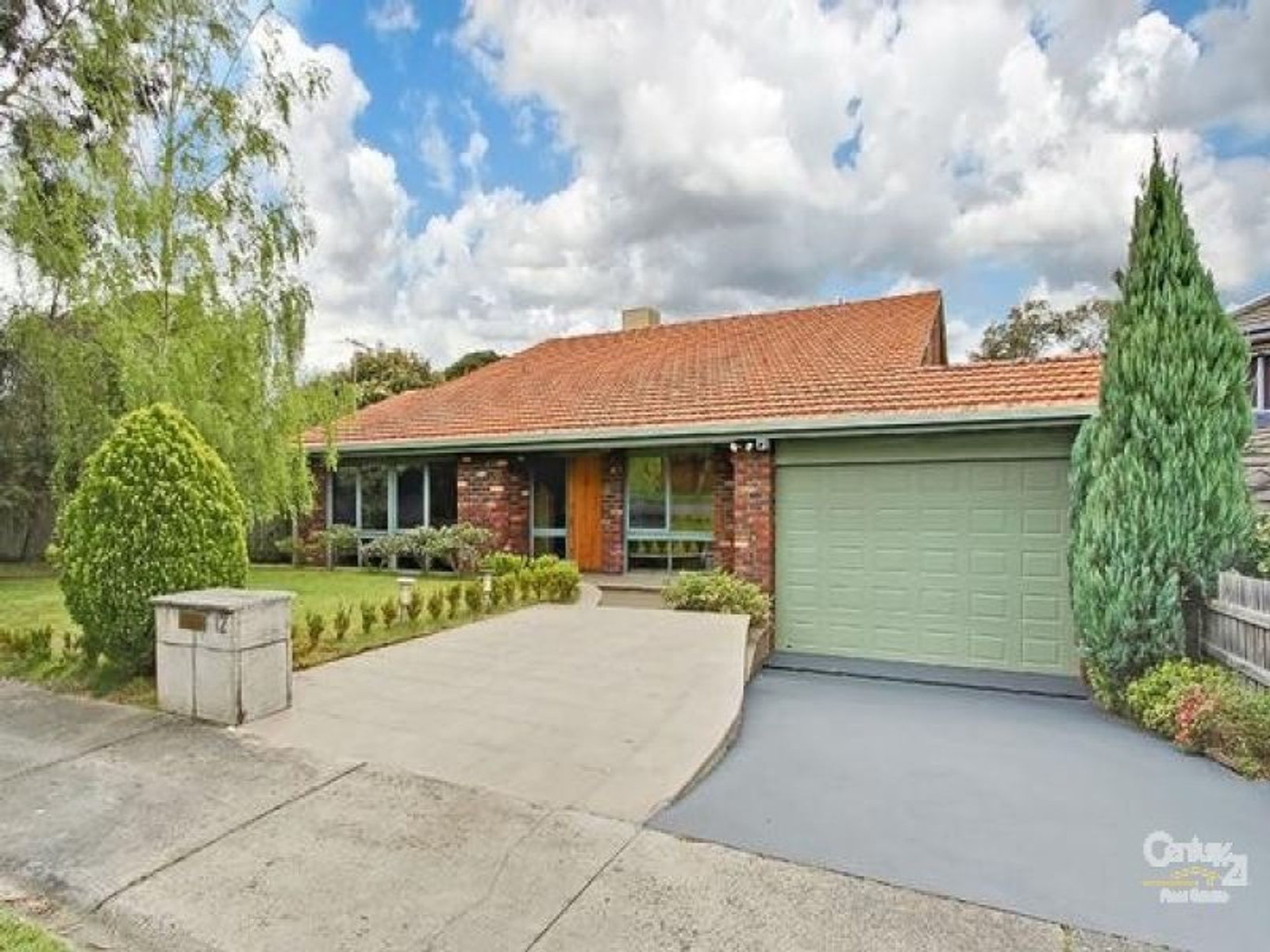 12 Palmerston Crescent, Wheelers Hill, VIC 3150, Wheelers Hill - Thumbnail 2