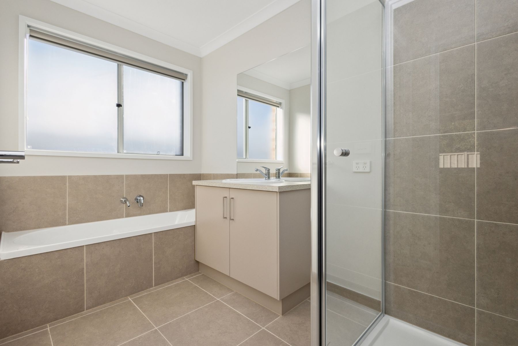 8/2A Triplett Avenue, Ascot, VIC 3551, Ascot - Thumbnail 5