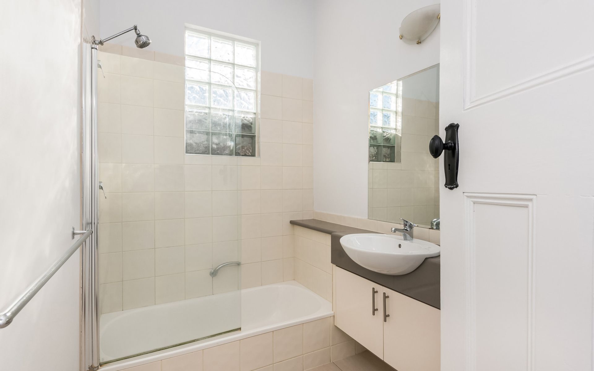 87 Neale Street, Kennington VIC 3550, Kennington - Thumbnail 3
