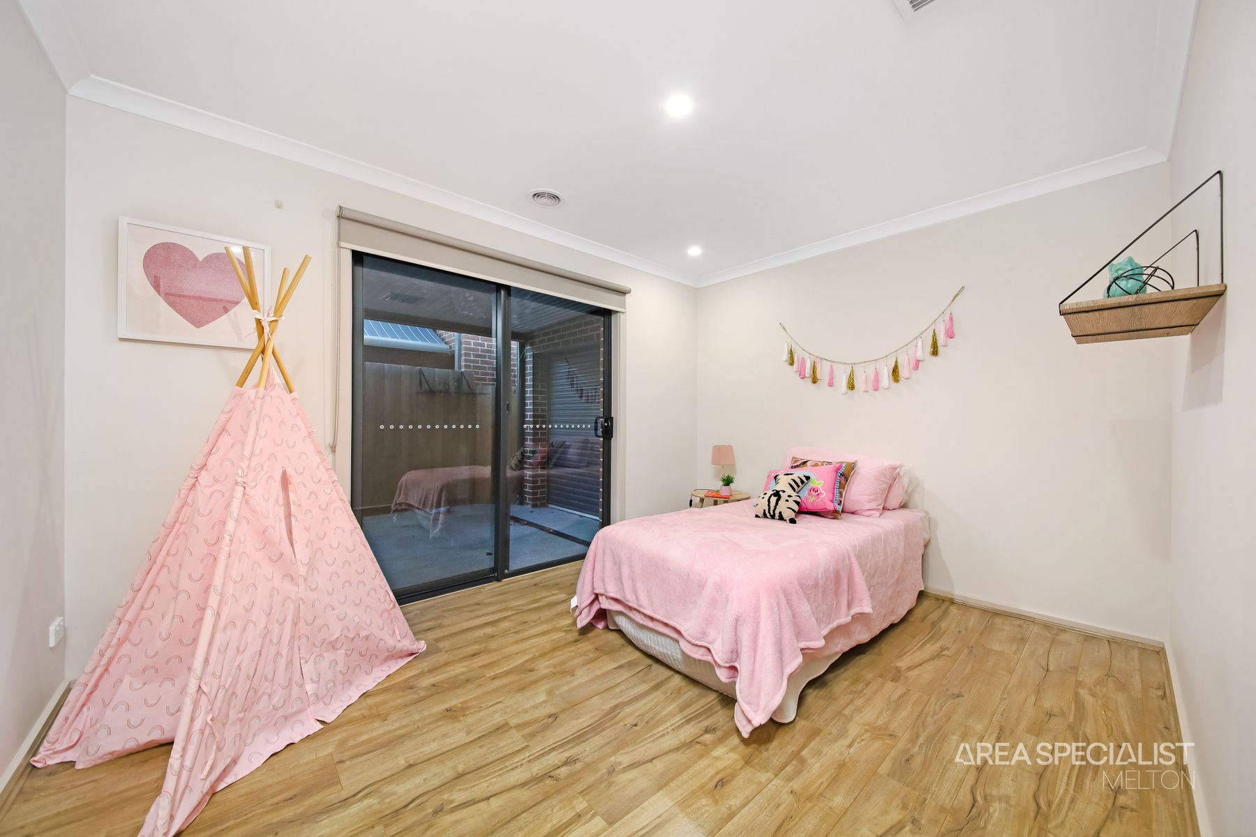 10 Horan Way, Weir Views, VIC 3338, Weir Views - Thumbnail 8