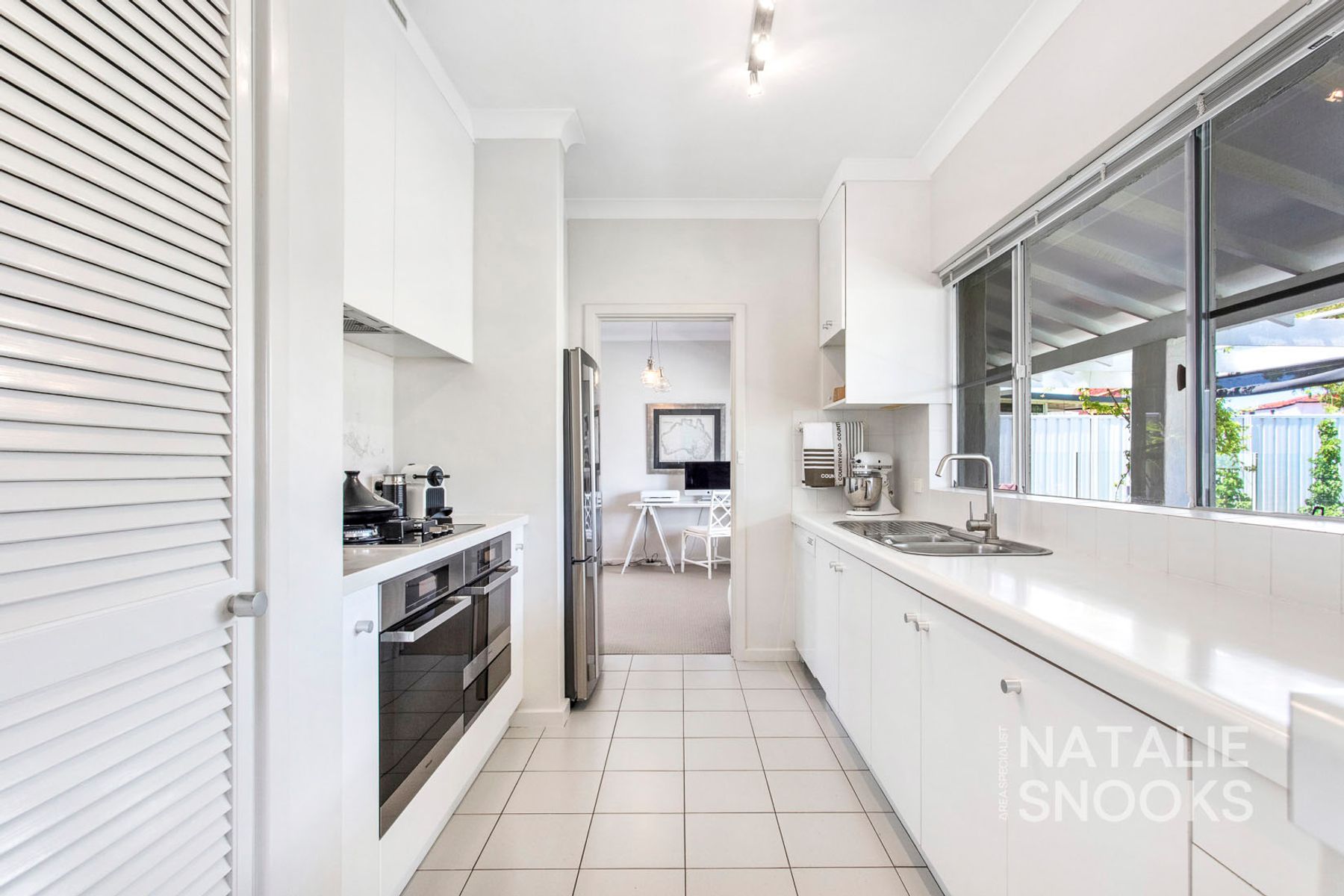 40 Sudbury Way, City Beach, WA 6015, City Beach - Thumbnail 7