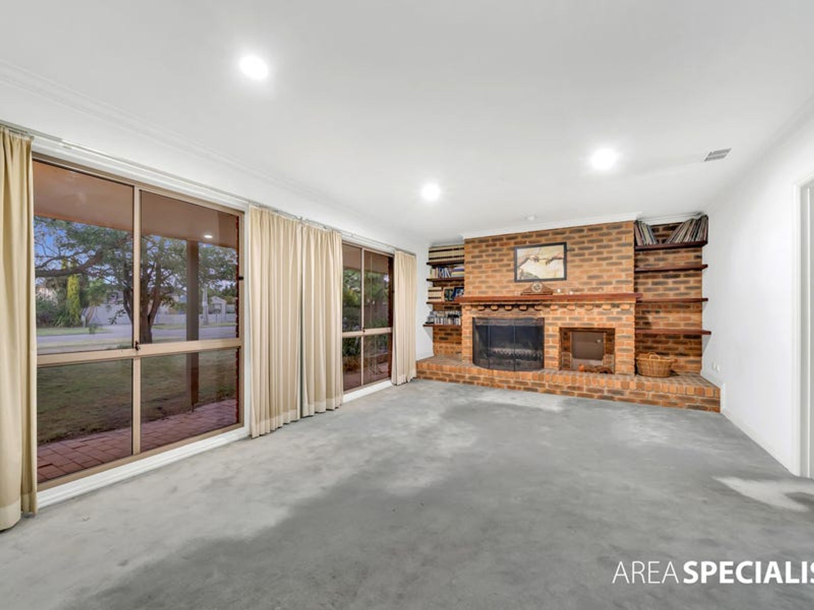 20 Central Road, Hampton Park, VIC 3976, Hampton Park - Thumbnail 2