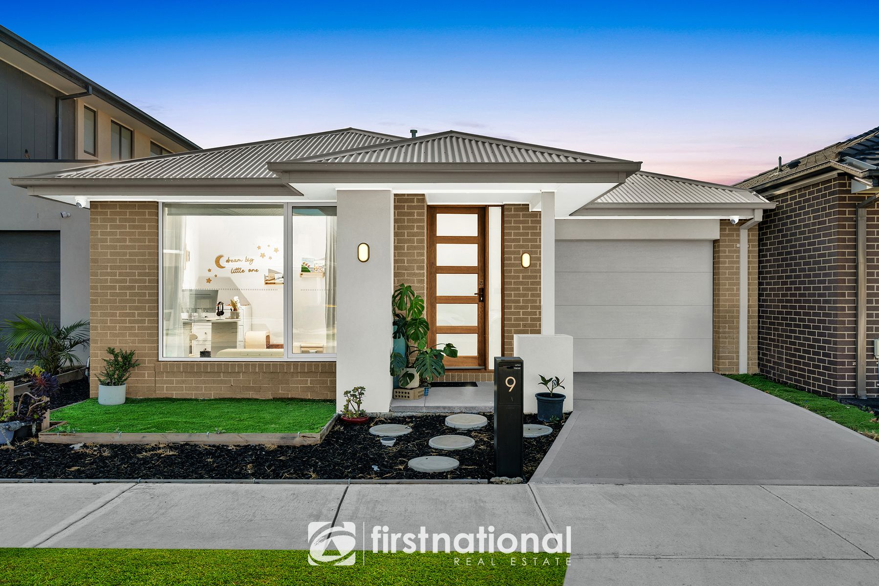 9 Yoho Road, Clyde VIC 3978, Clyde - Image 1