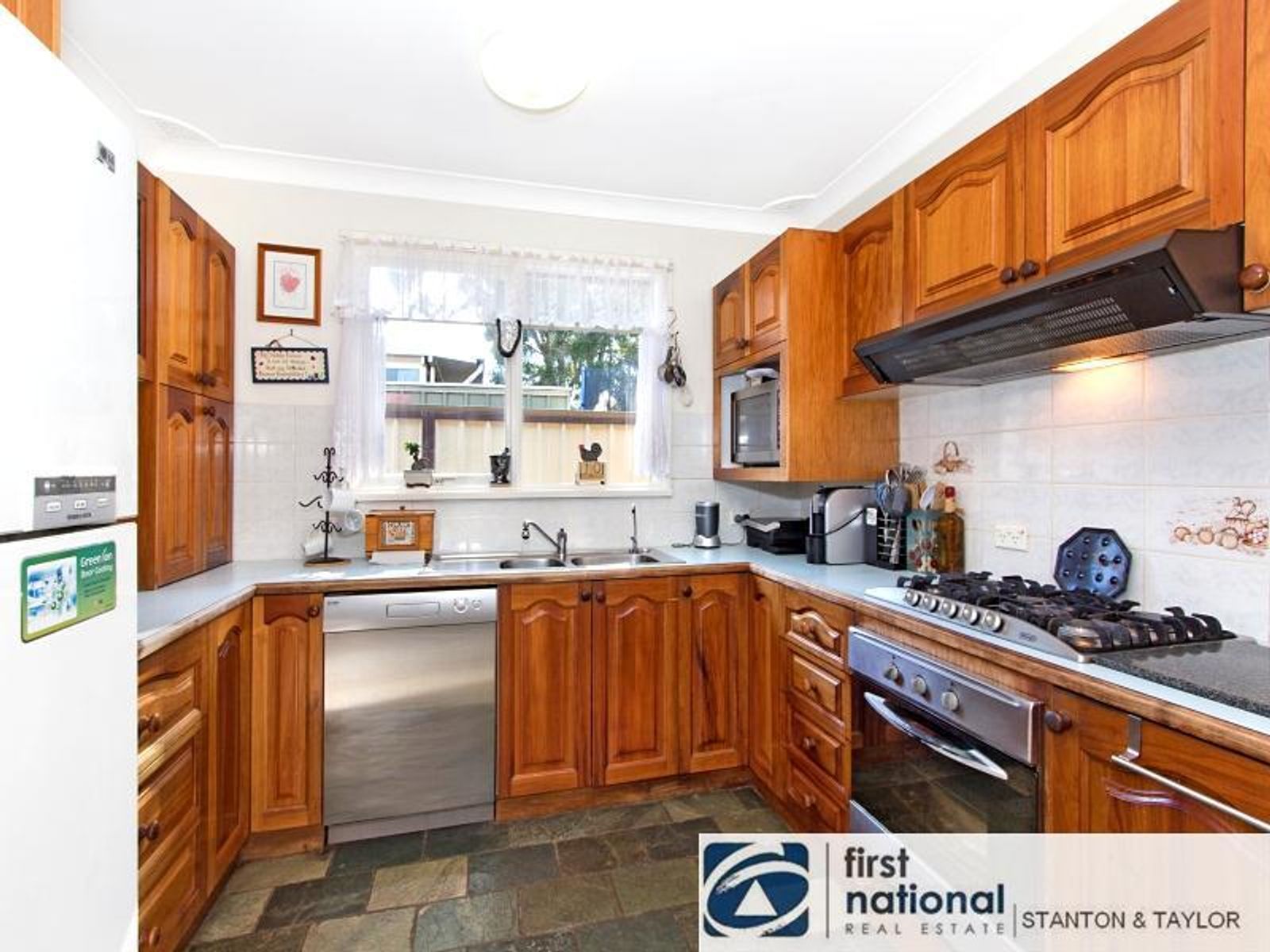 48 Grandview Street, South Penrith - Thumbnail 7