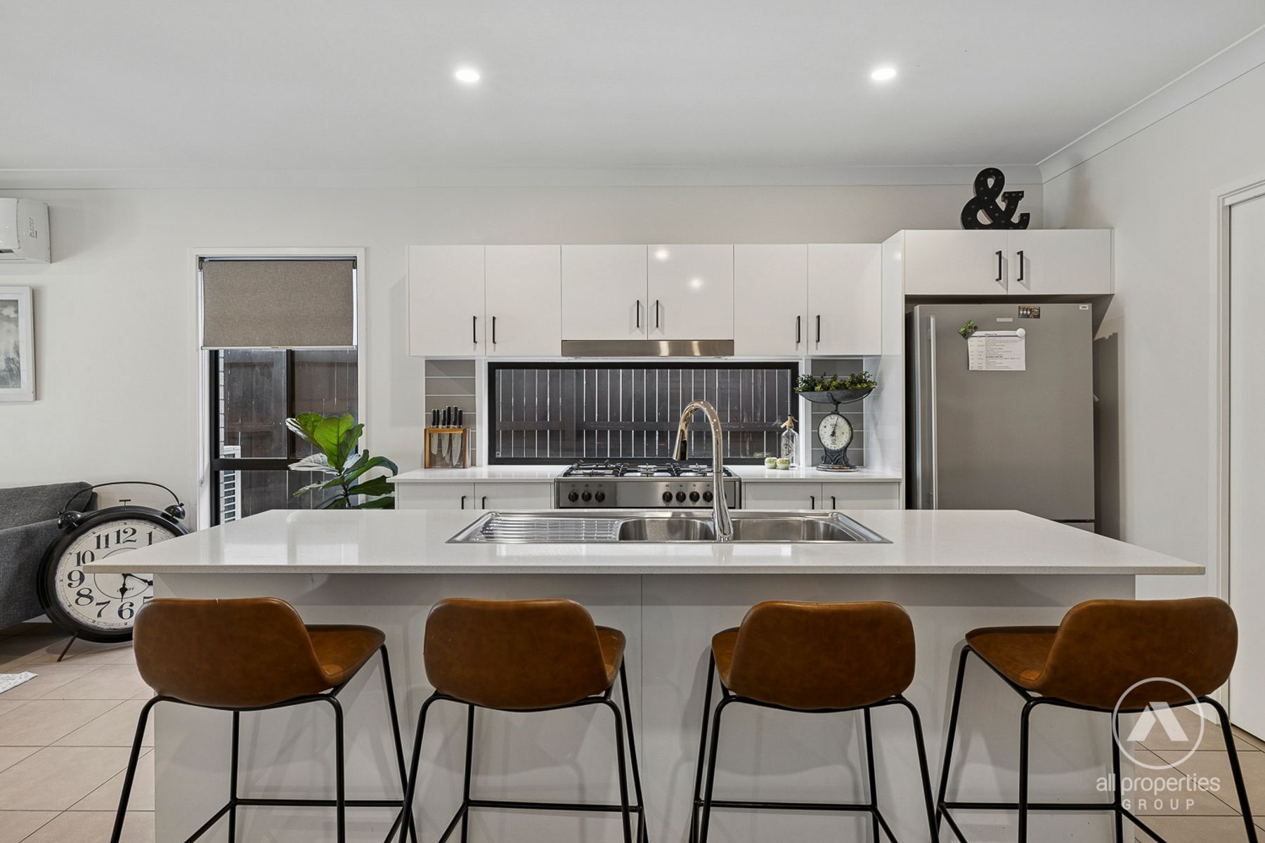 23 Forest Road, Greenbank QLD 4124, Greenbank - Thumbnail 3