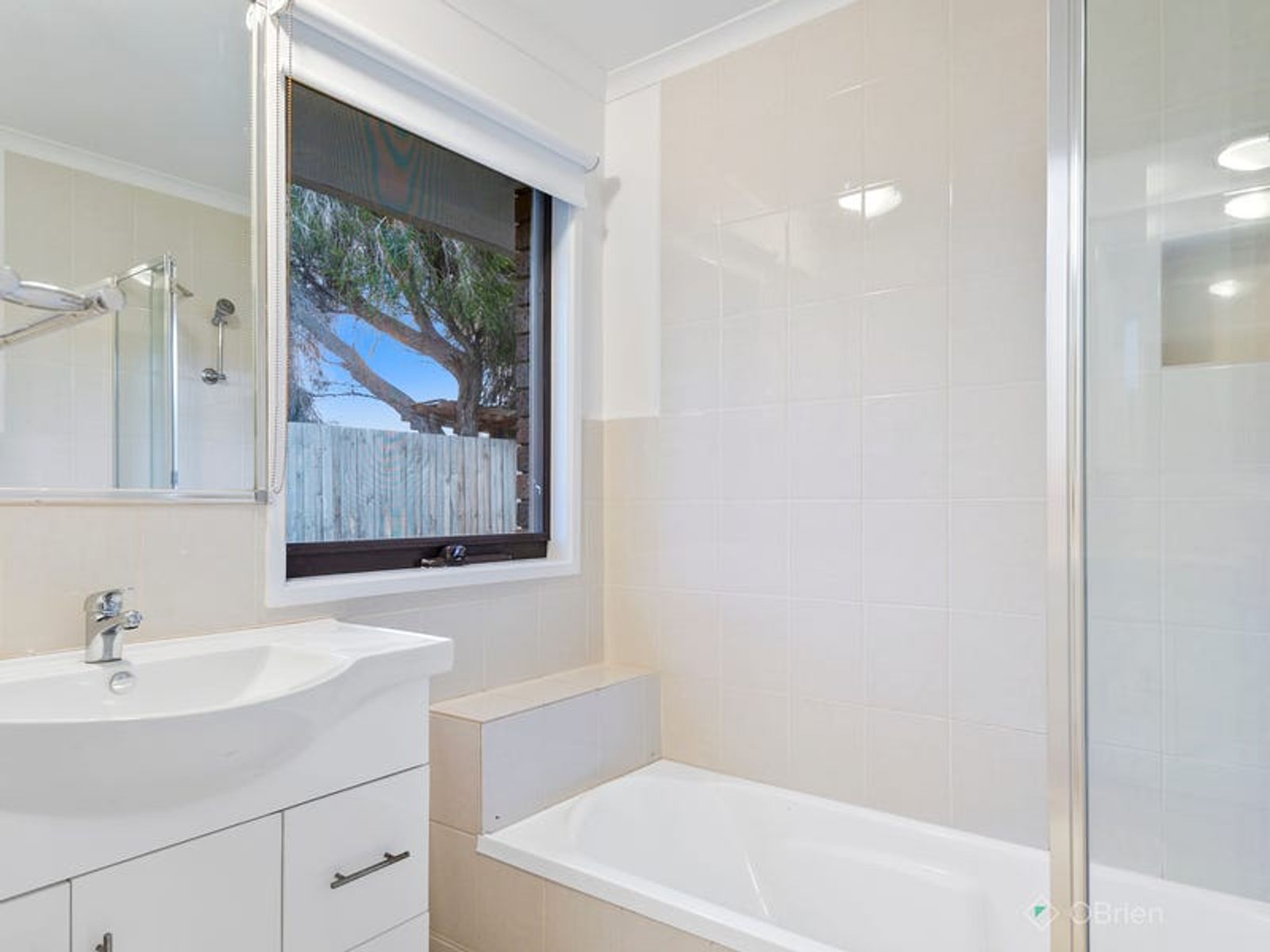 53 Kennington Park Drive, Endeavour Hills, VIC 3802, Endeavour Hills - Thumbnail 6
