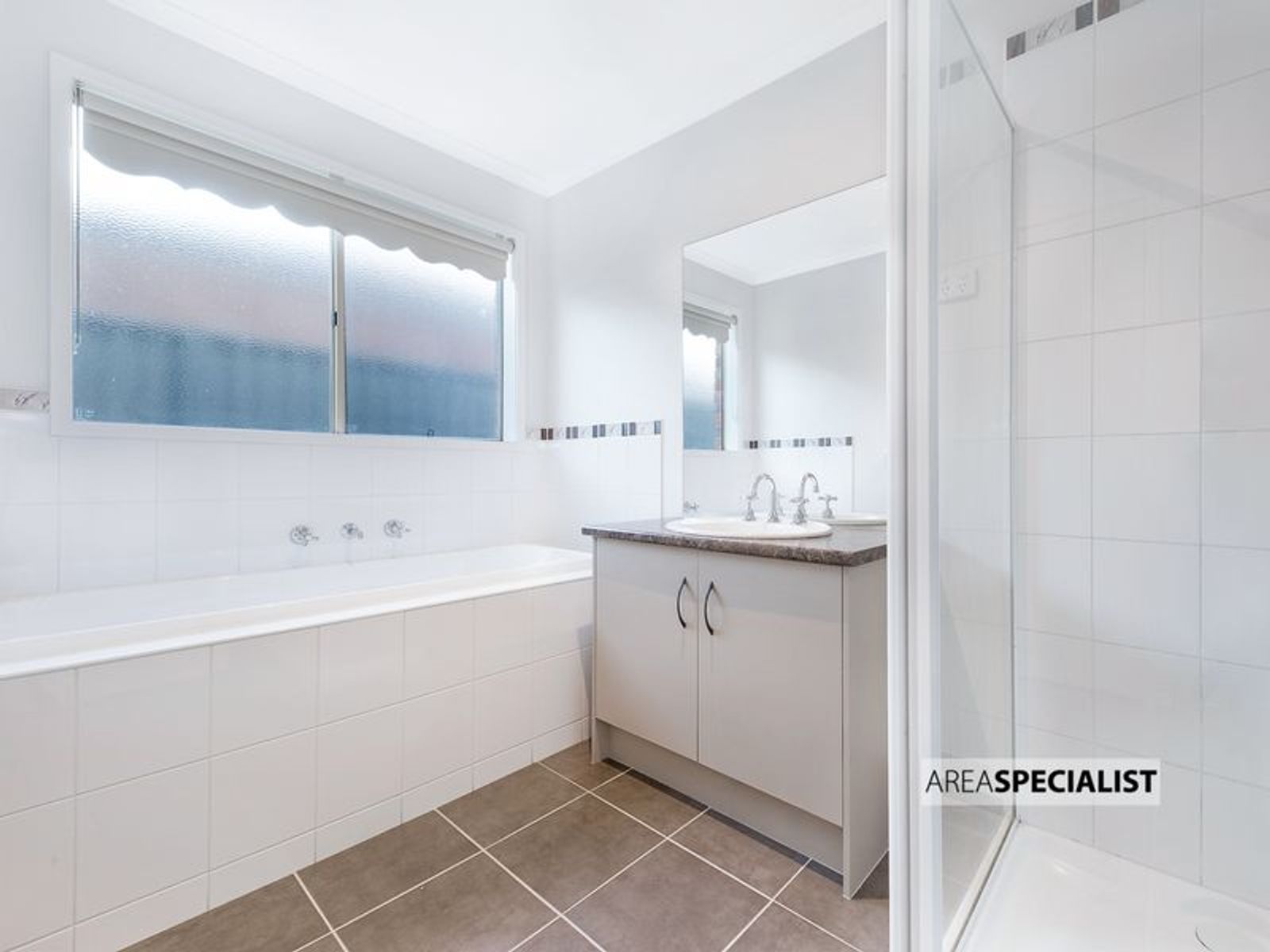 10 Mossman Drive, Cranbourne East, VIC 3977, Cranbourne East - Thumbnail 6