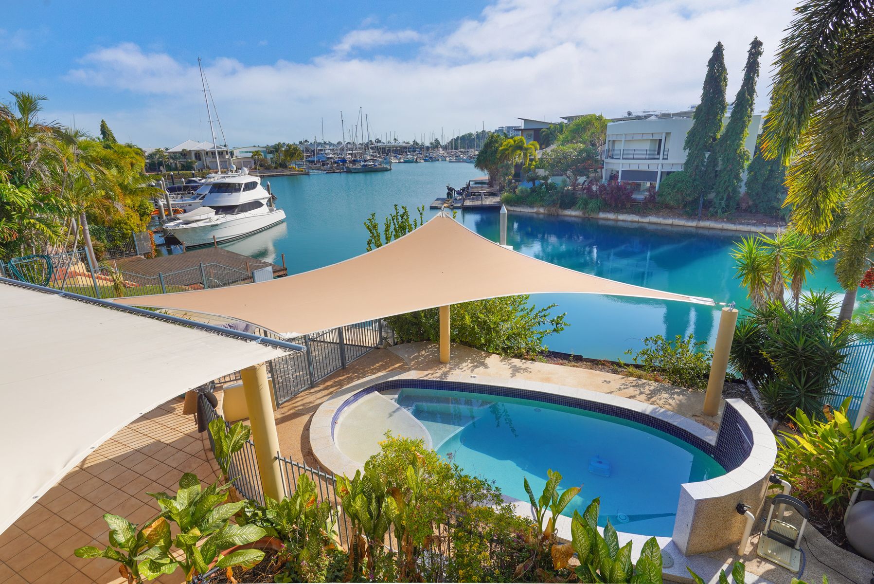 66 Cullen Bay Crescent, Cullen Bay NT 0820, Cullen Bay - Thumbnail 2