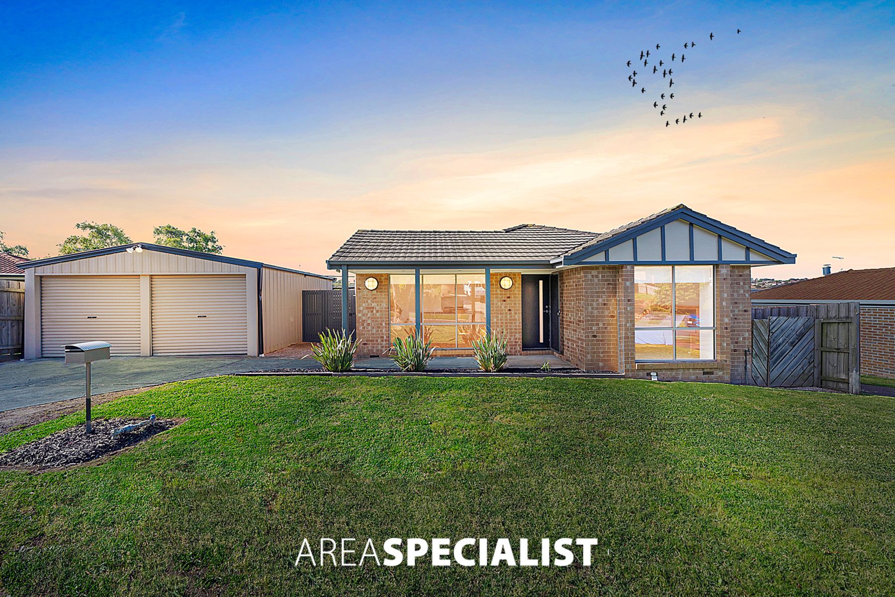 16 Edan Court, Pakenham, VIC 3810, Pakenham - Thumbnail 2