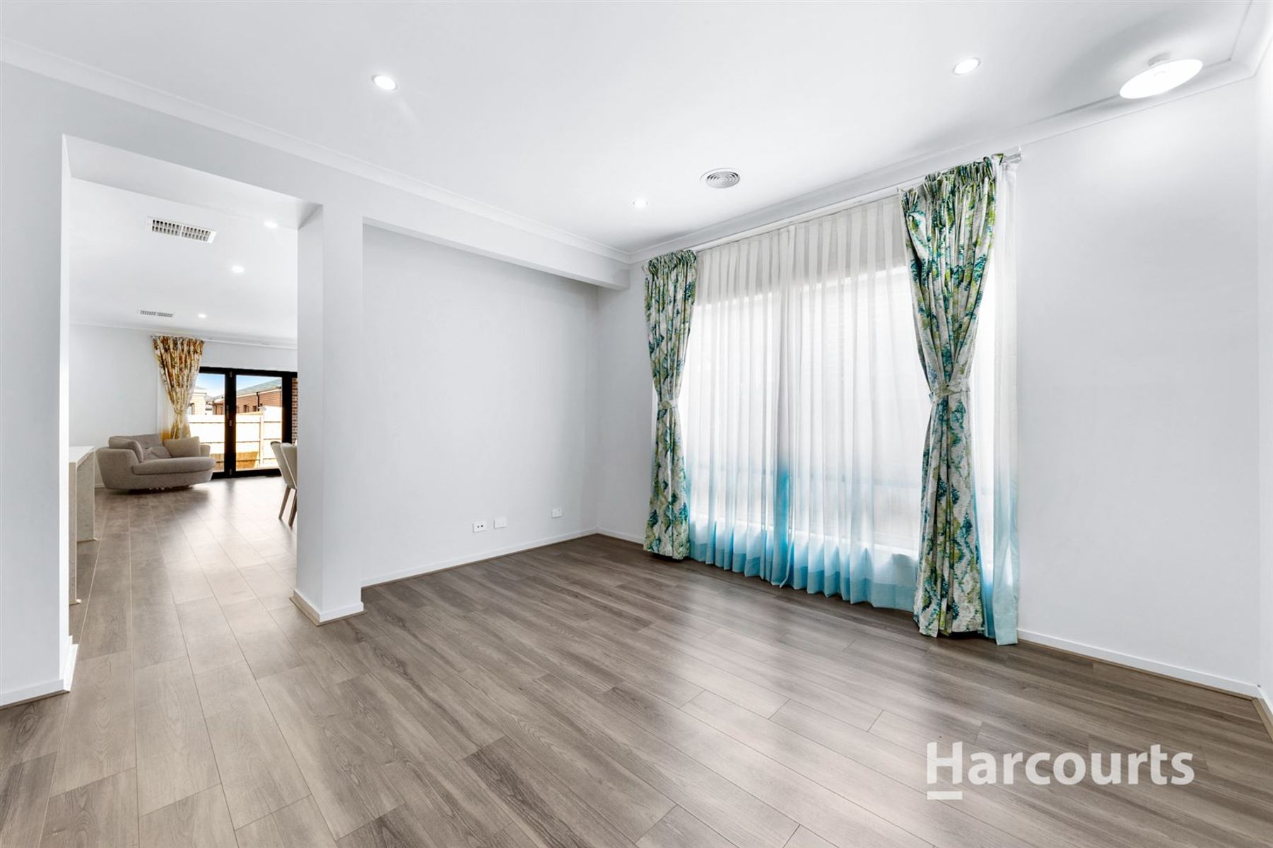 8 Godfrey St, Aintree, VIC 3336, Aintree - Thumbnail 4