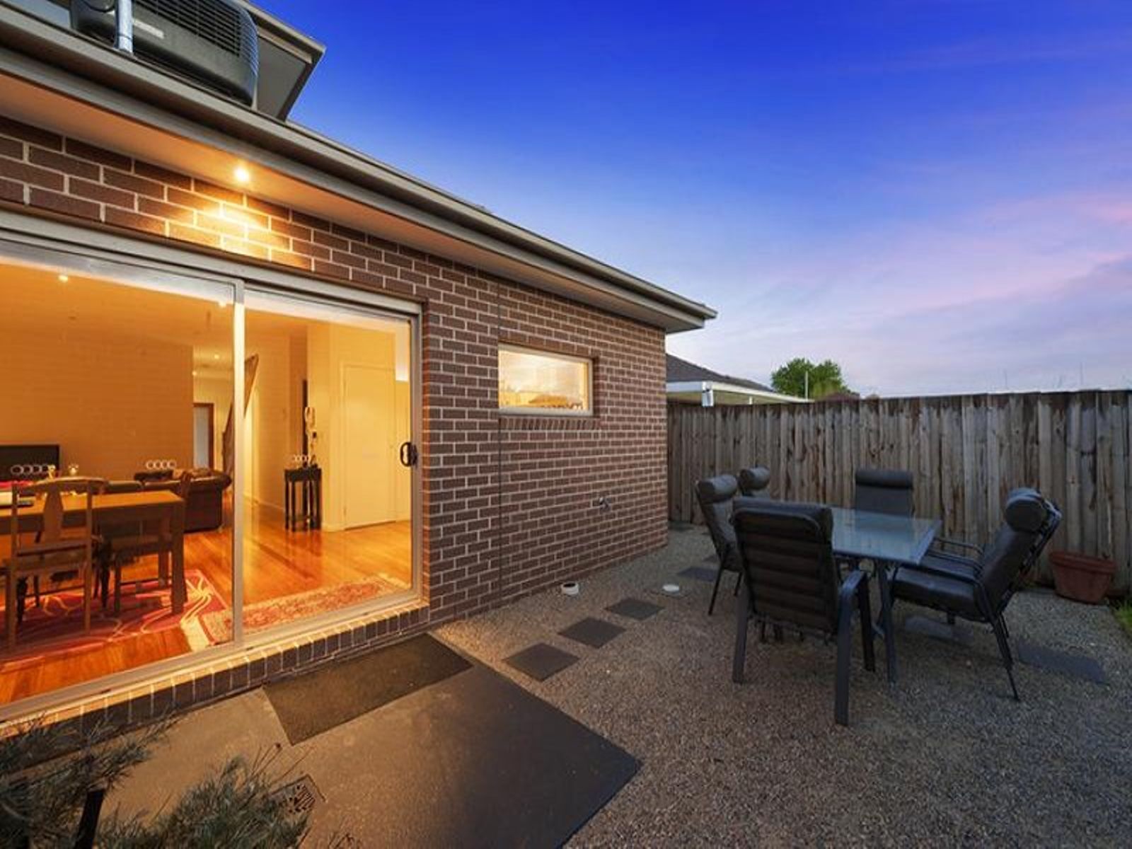 1/19-21 amaranth avenue, Altona North - Thumbnail 2