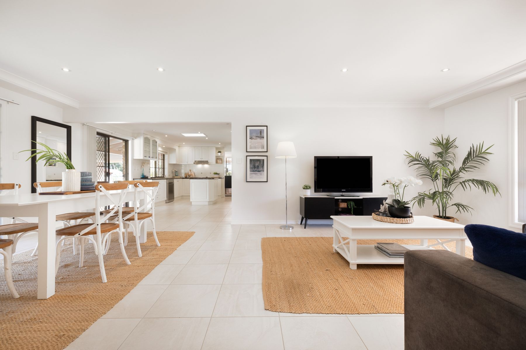 67 Forestdale Drive, Forestdale QLD 4118, Forestdale - Thumbnail 2