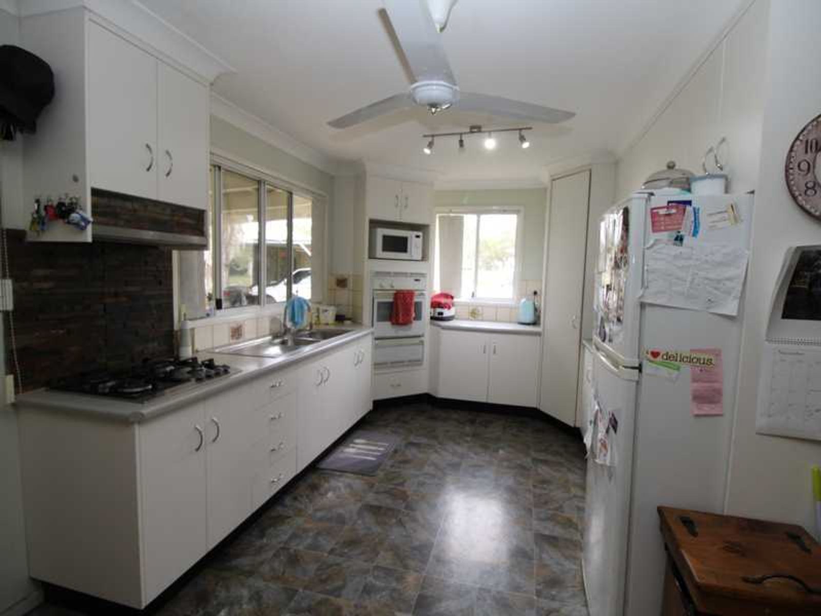 47 Campbell Road, Rosenthal Heights - Thumbnail 5