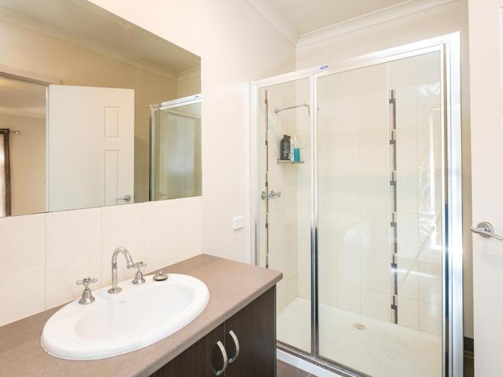 1 Peter John  Court, Mildura - Thumbnail 7