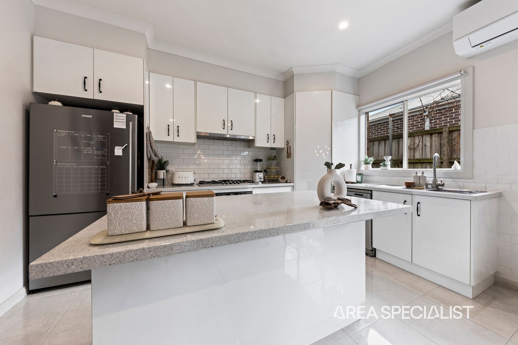11 Flinders Park Drive, Officer, Officer - Thumbnail 7