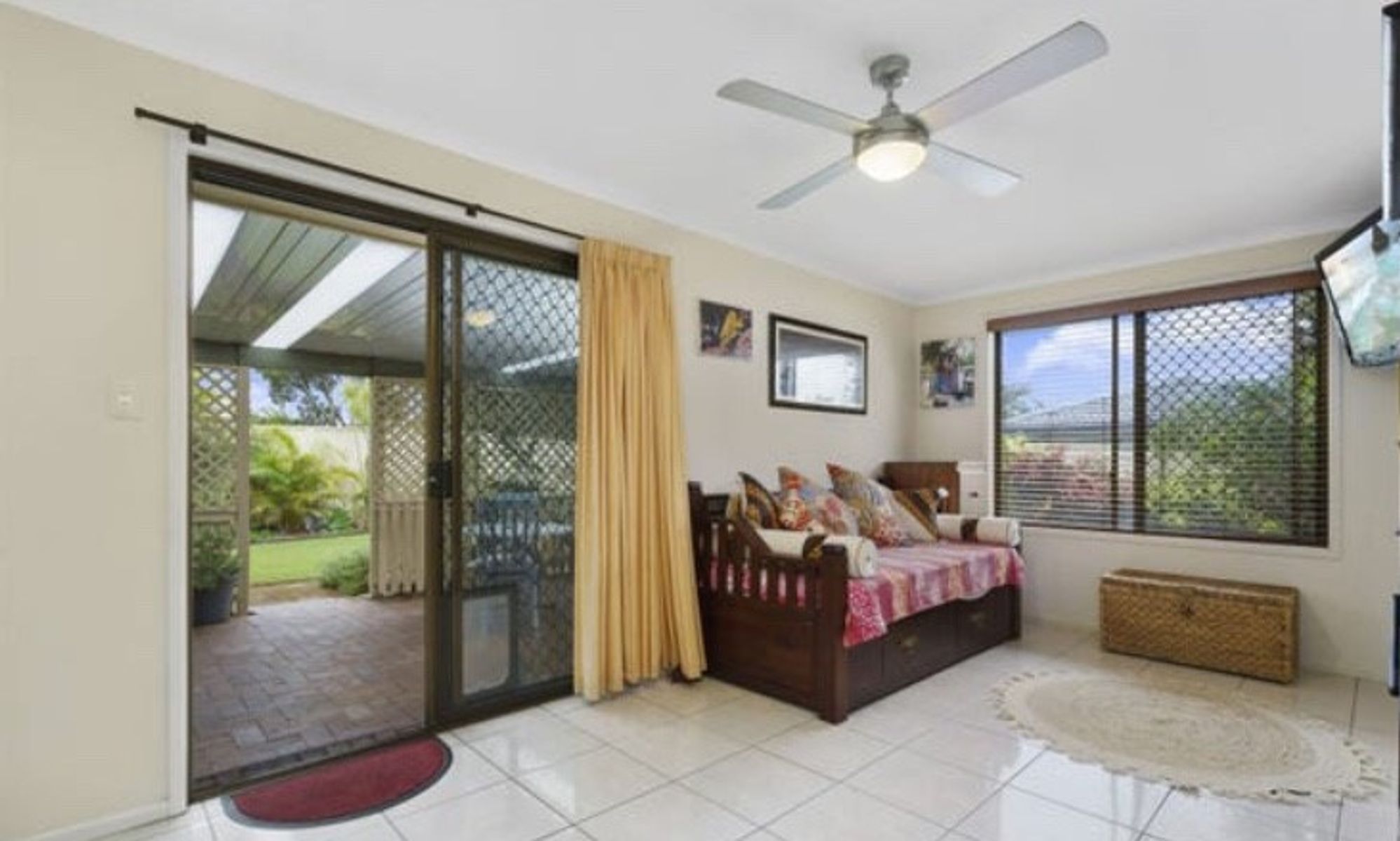20 Dolphin Drive, Bongaree QLD 4507, Bongaree - Thumbnail 3
