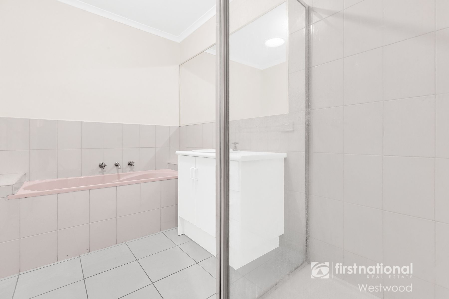 9/6-10 Latham Street, Werribee VIC 3030, Werribee - Thumbnail 5