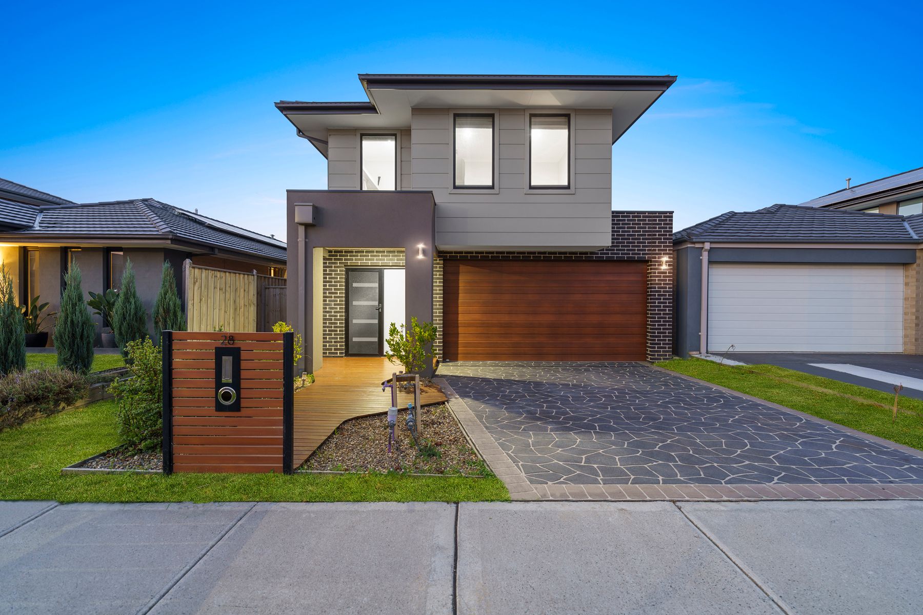 28 Petunia Drive, Keysborough, VIC 3173, Keysborough - Thumbnail 2