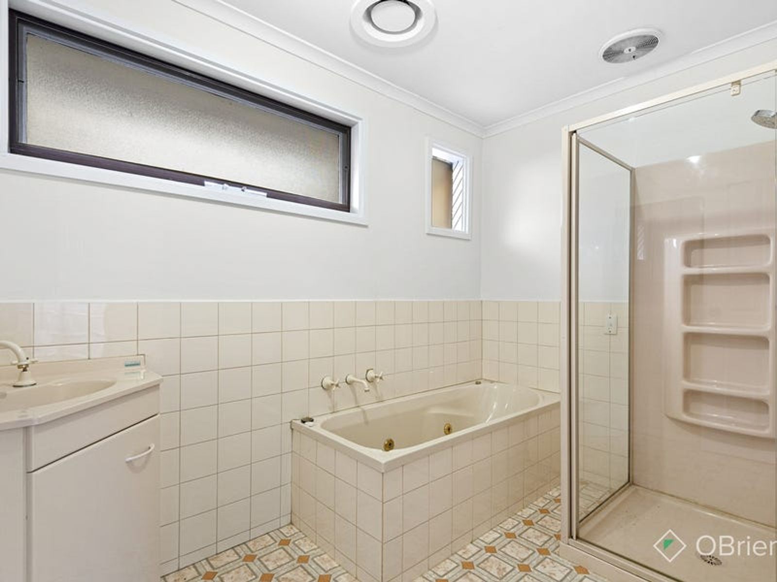 6 Scotsburn Way, Endeavour Hills, VIC 3802, Endeavour Hills - Thumbnail 6
