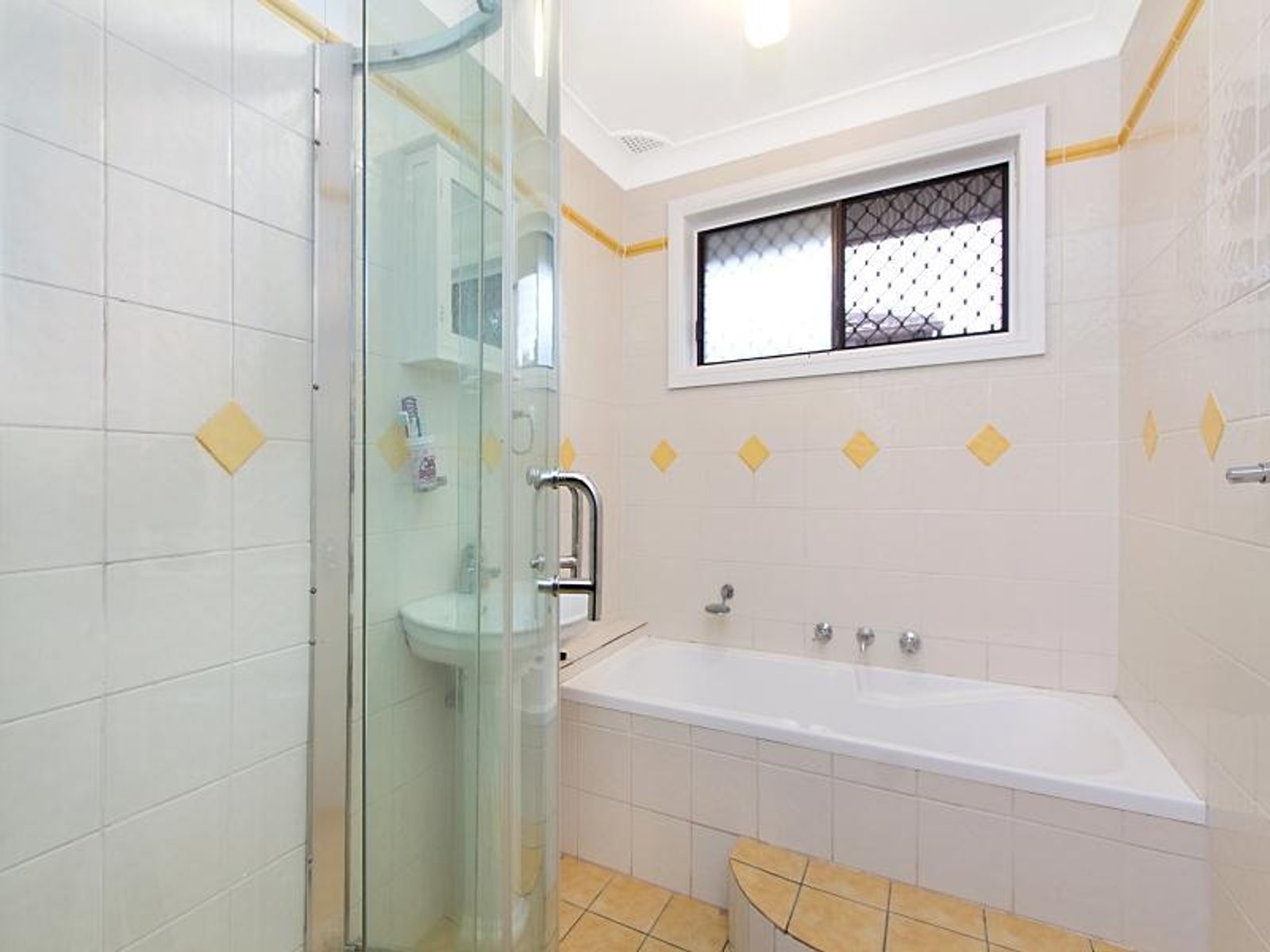 8 Kiwi Close, St Clair - Thumbnail 6