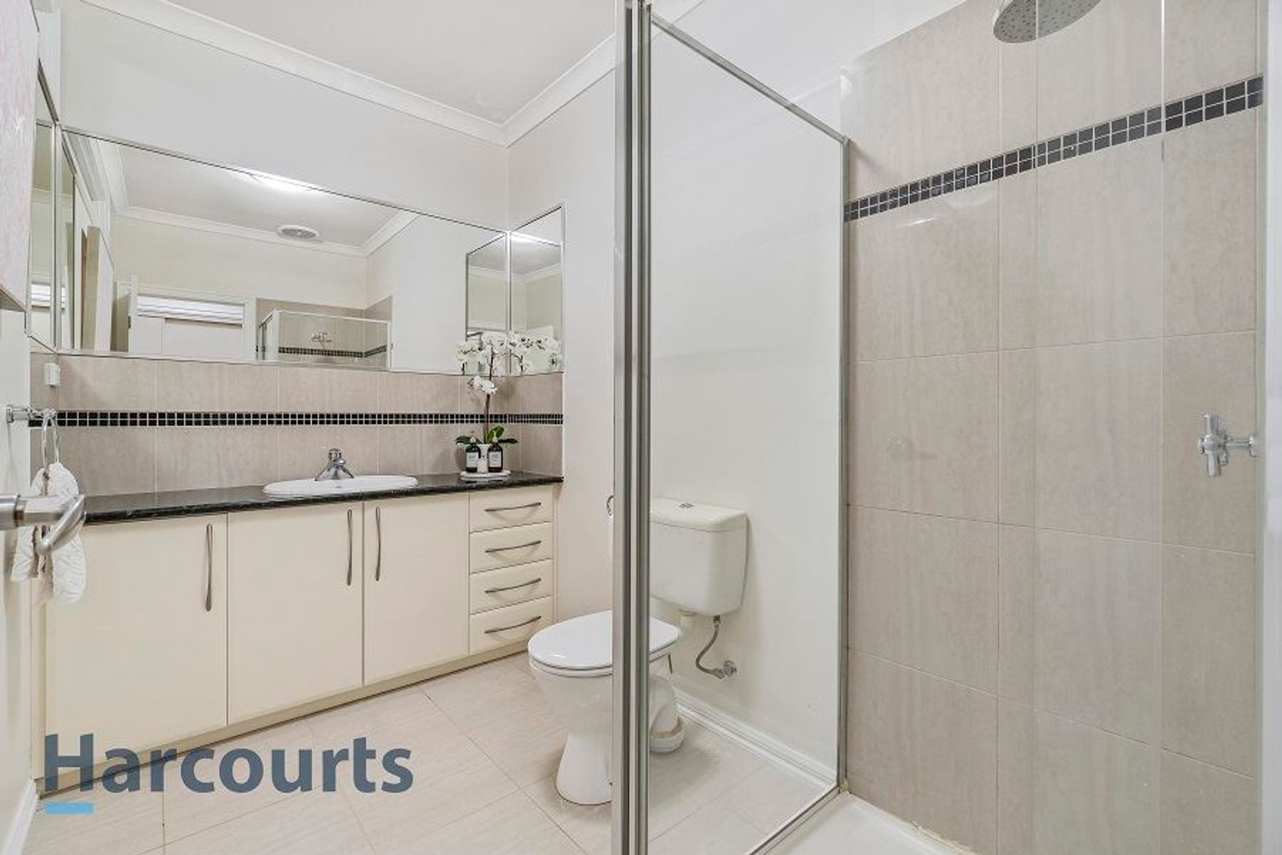 17 Merrigum Cres, Caroline Springs, VIC 3023, Caroline Springs - Thumbnail 6