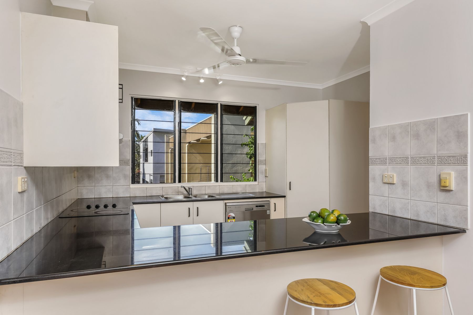 4/30 Philip Street, Fannie Bay NT 0820, Fannie Bay - Thumbnail 8