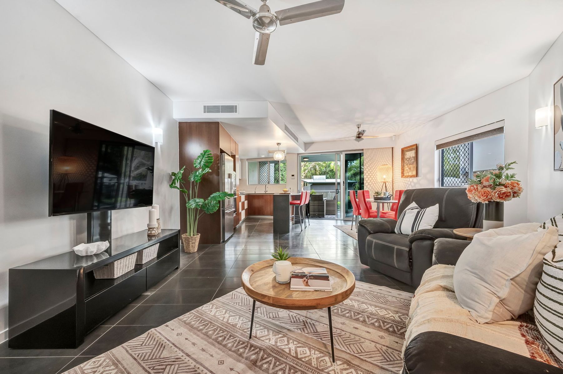 5/96-98 Mitchell Street, North Ward, QLD 4810