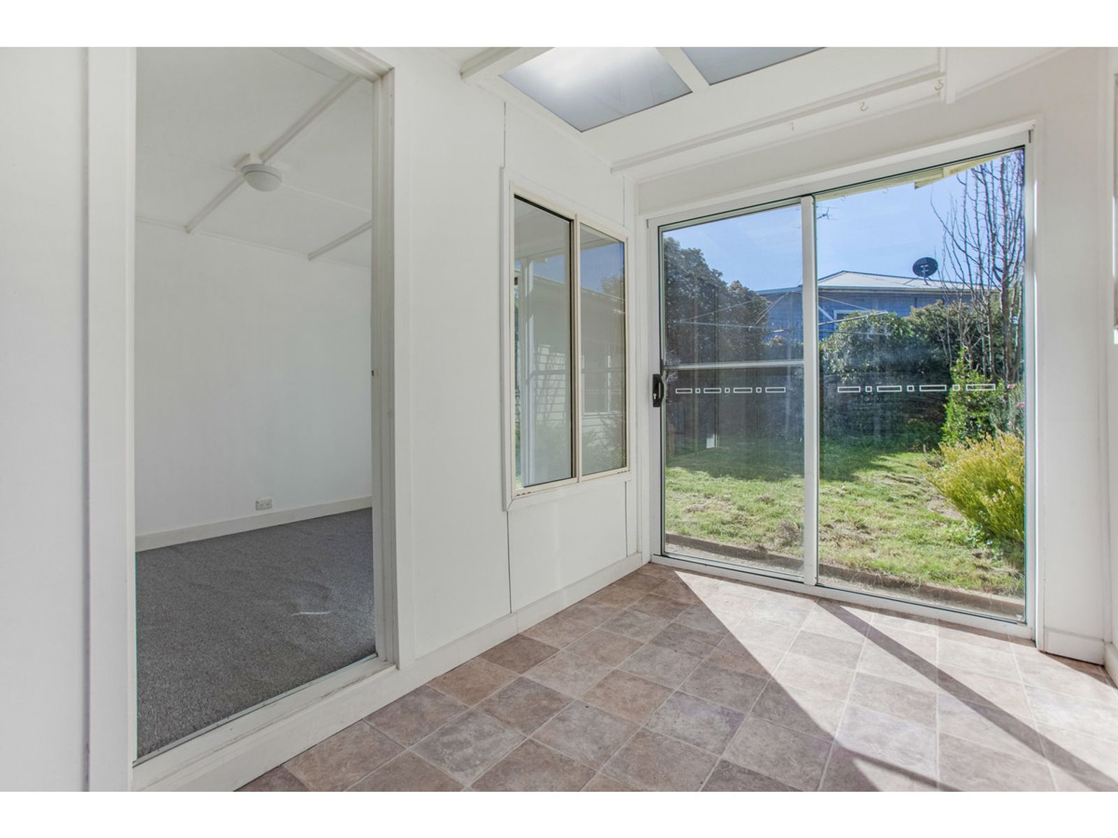 29 Scenic Road, Warragul, VIC 3820, Warragul - Thumbnail 8