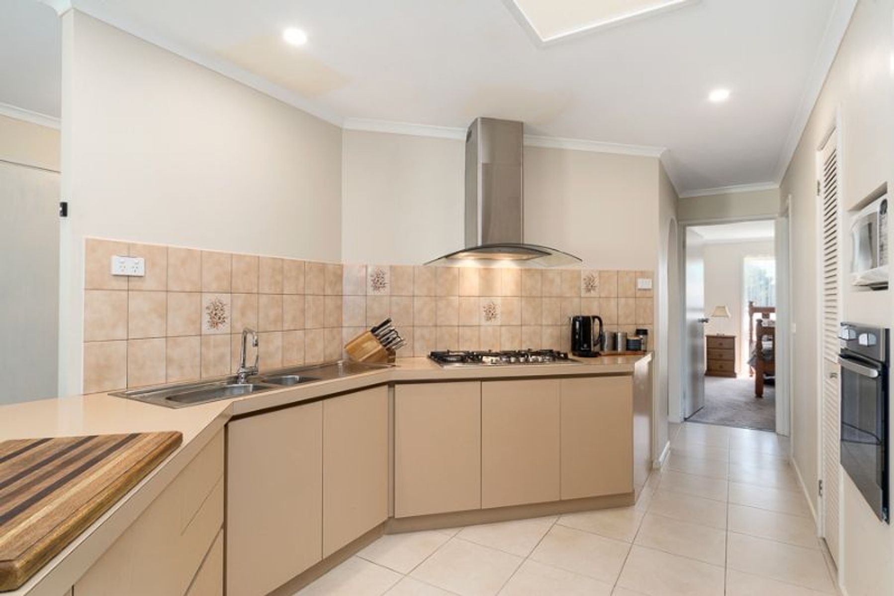 66 Lyrebird Drive, Carrum Downs, Carrum Downs - Thumbnail 6